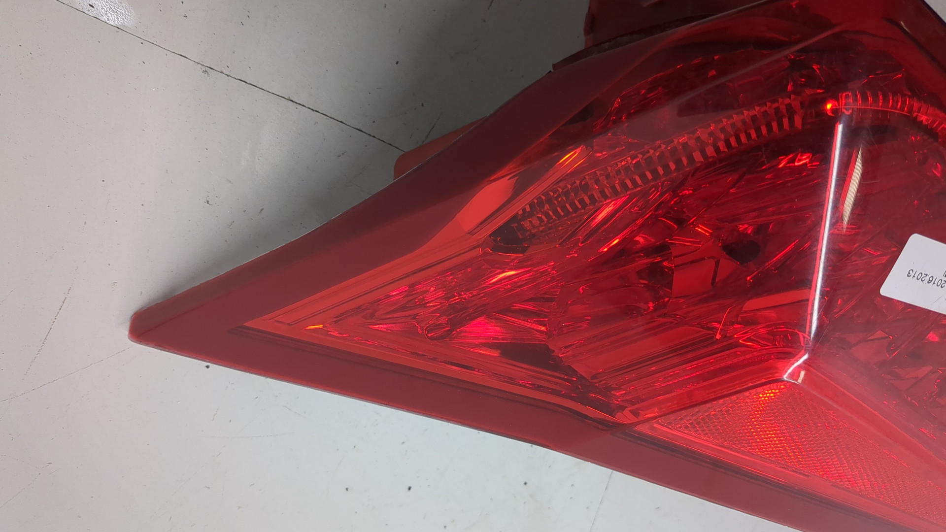 Фонарь задний левый