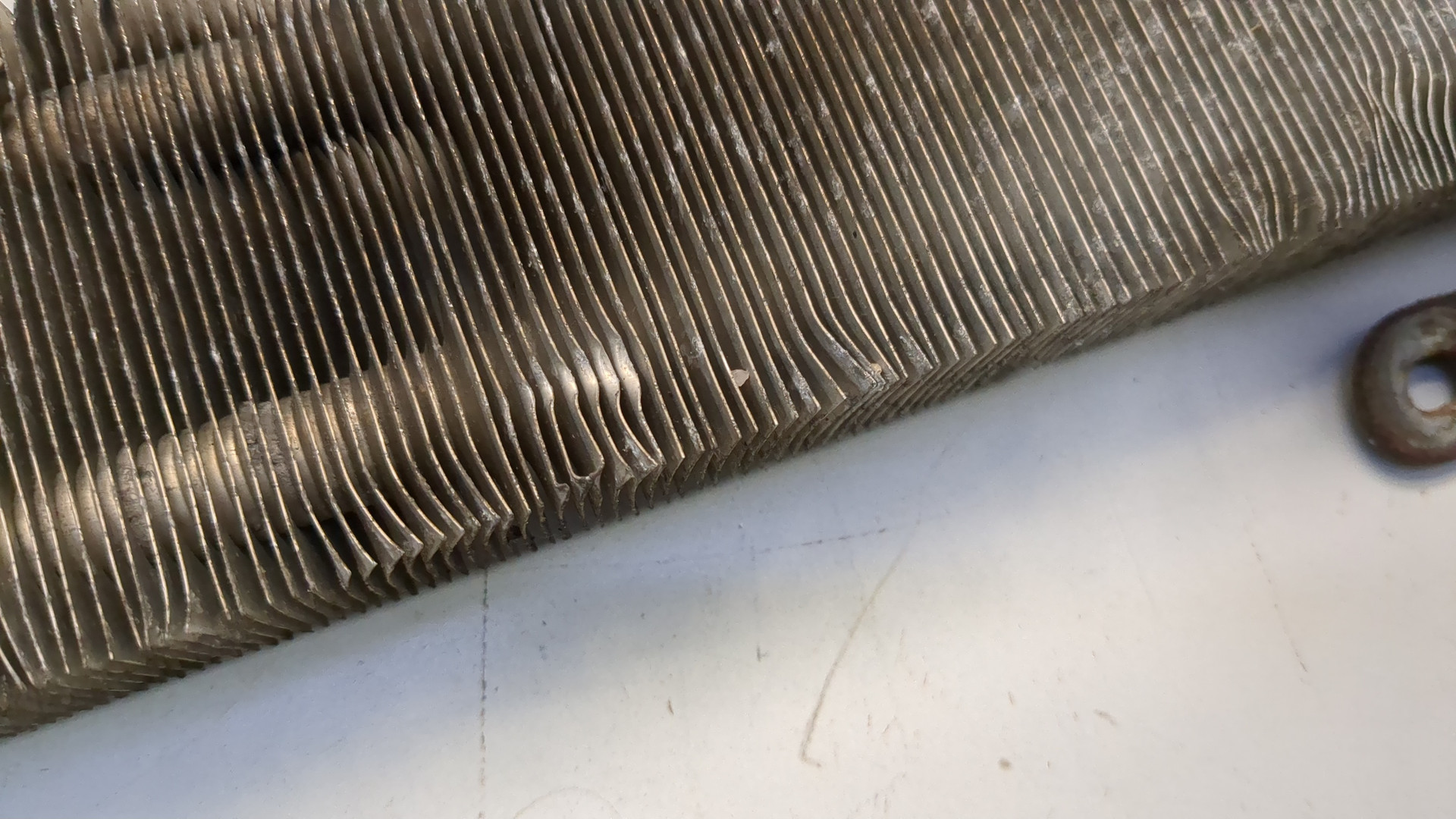 Радиатор масляный (теплообменник)