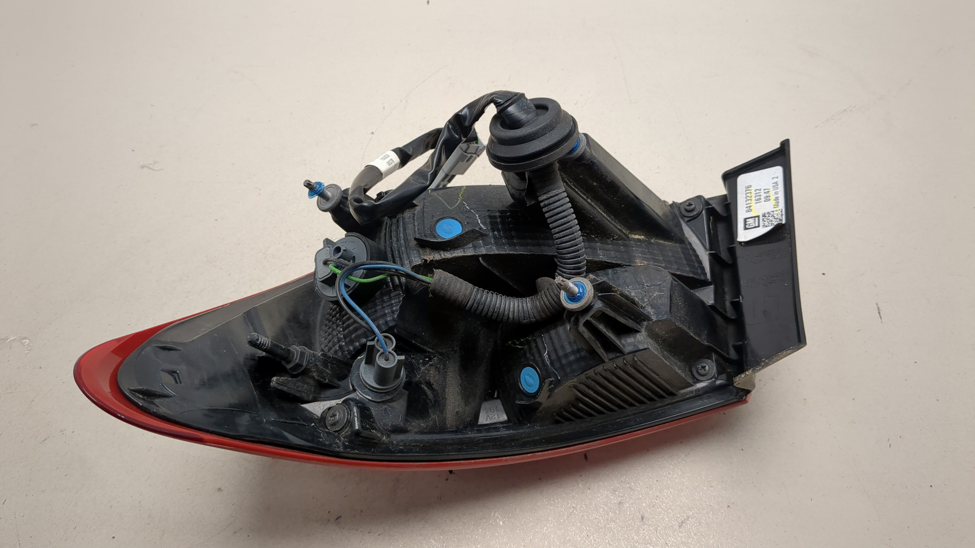 Фонарь задний левый