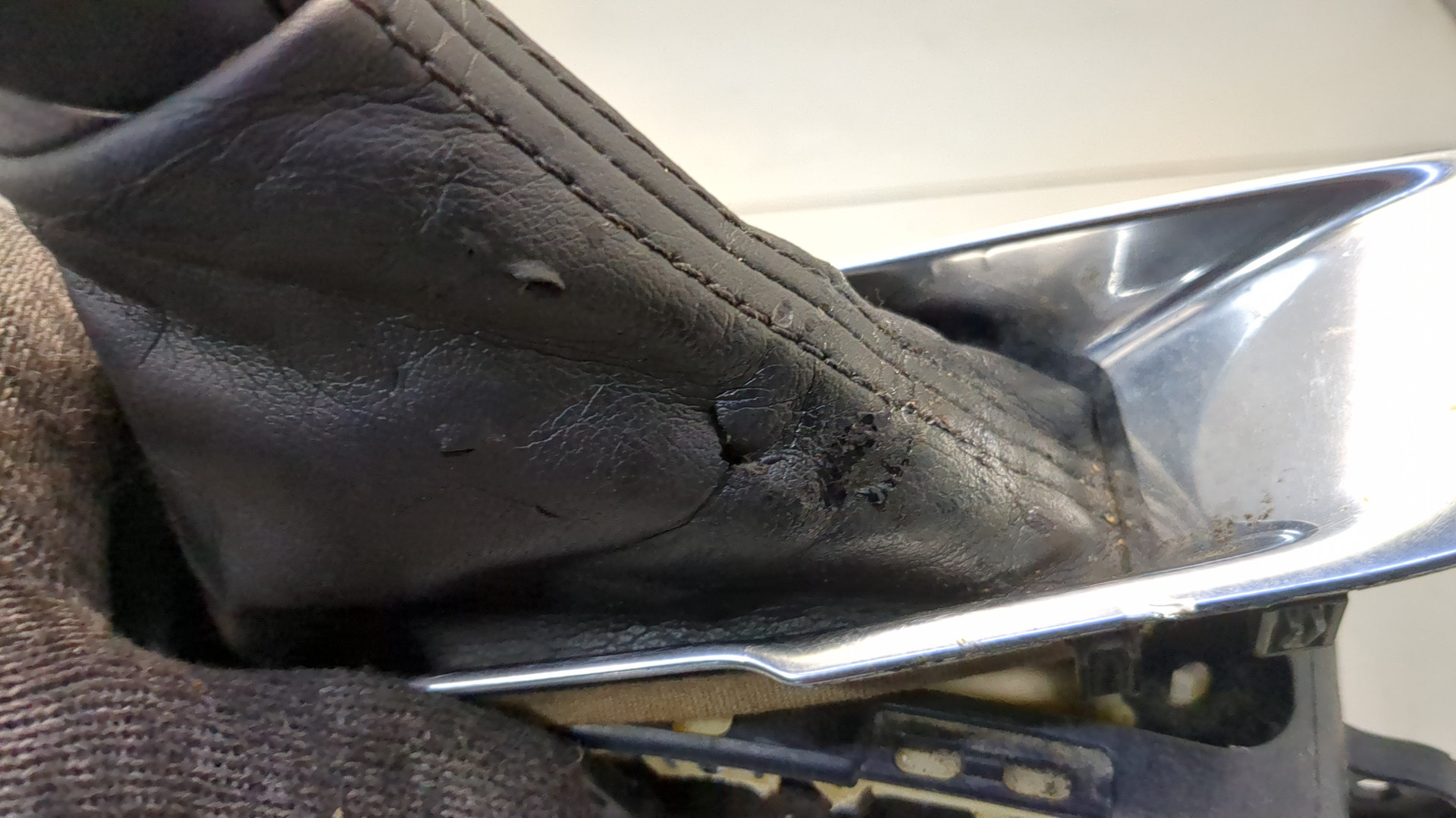 Кулиса МКПП / АКПП