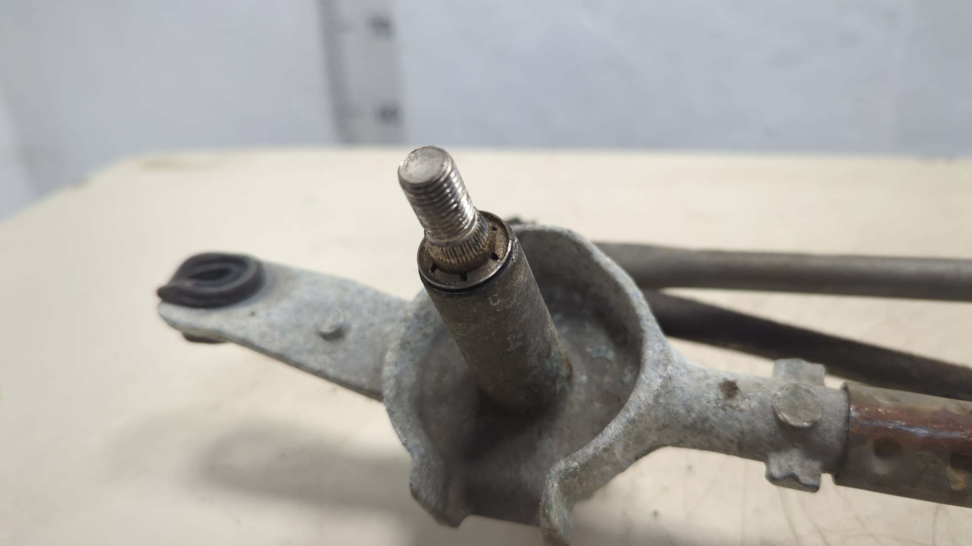 Трапеция стеклоочистителей