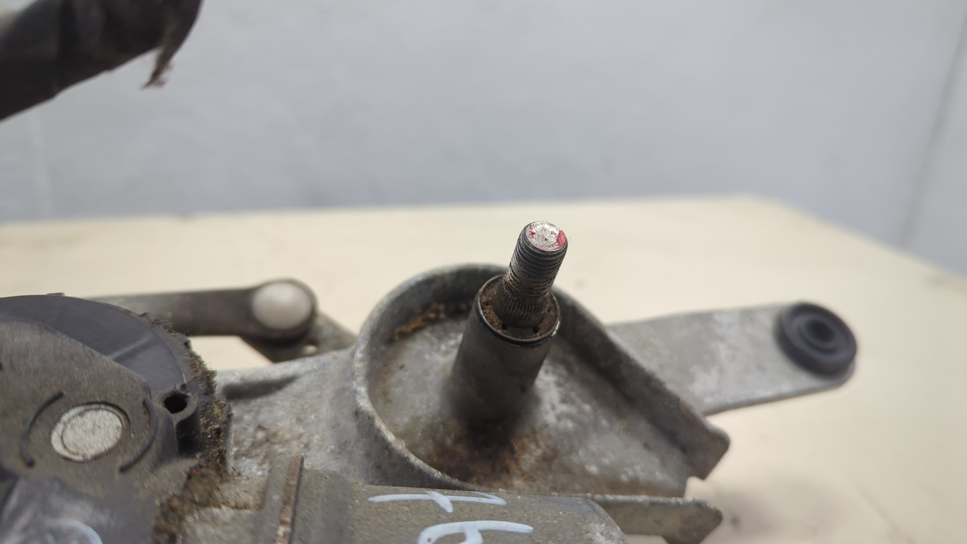 Трапеция стеклоочистителей