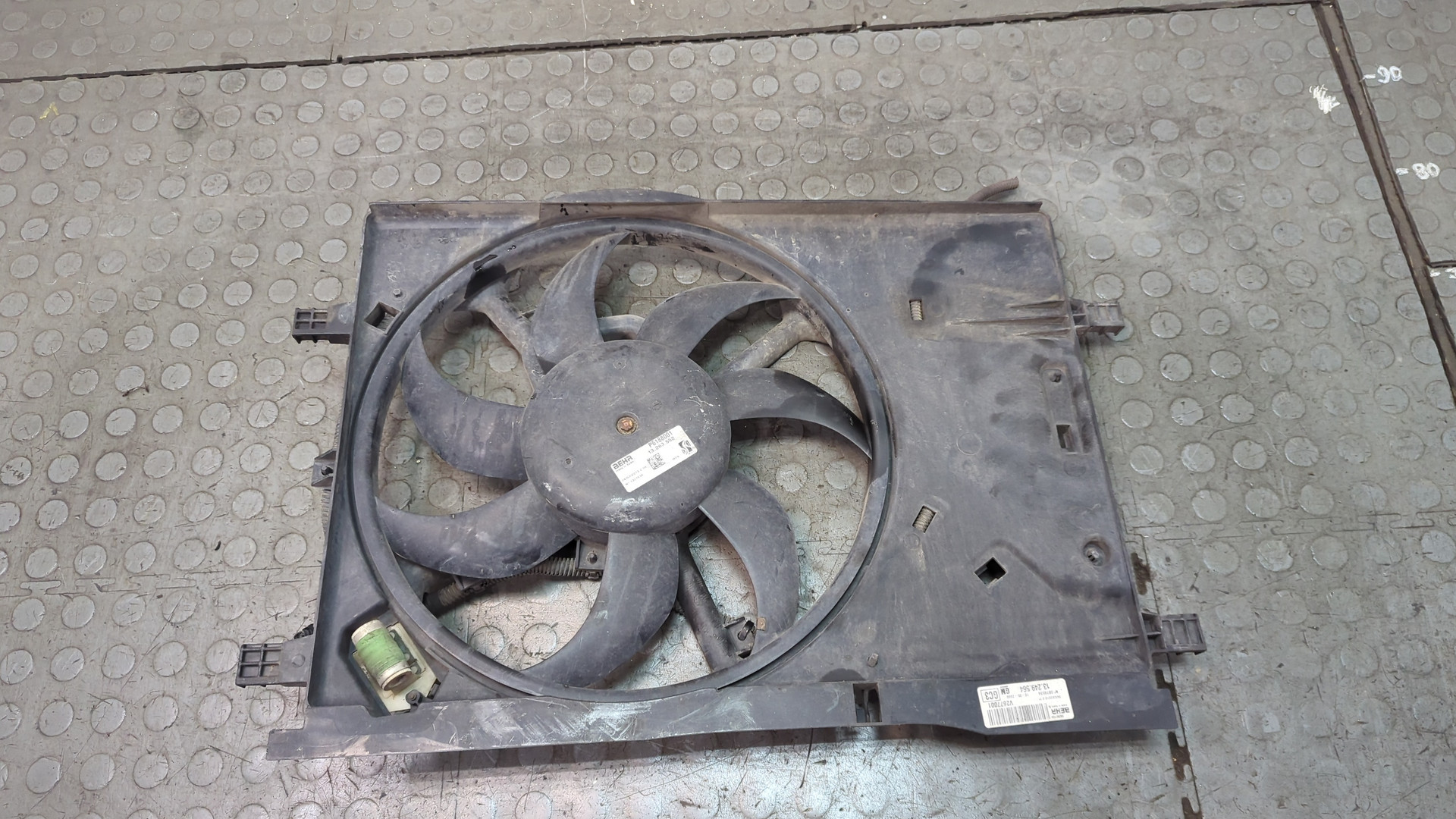 Вентилятор радиатора