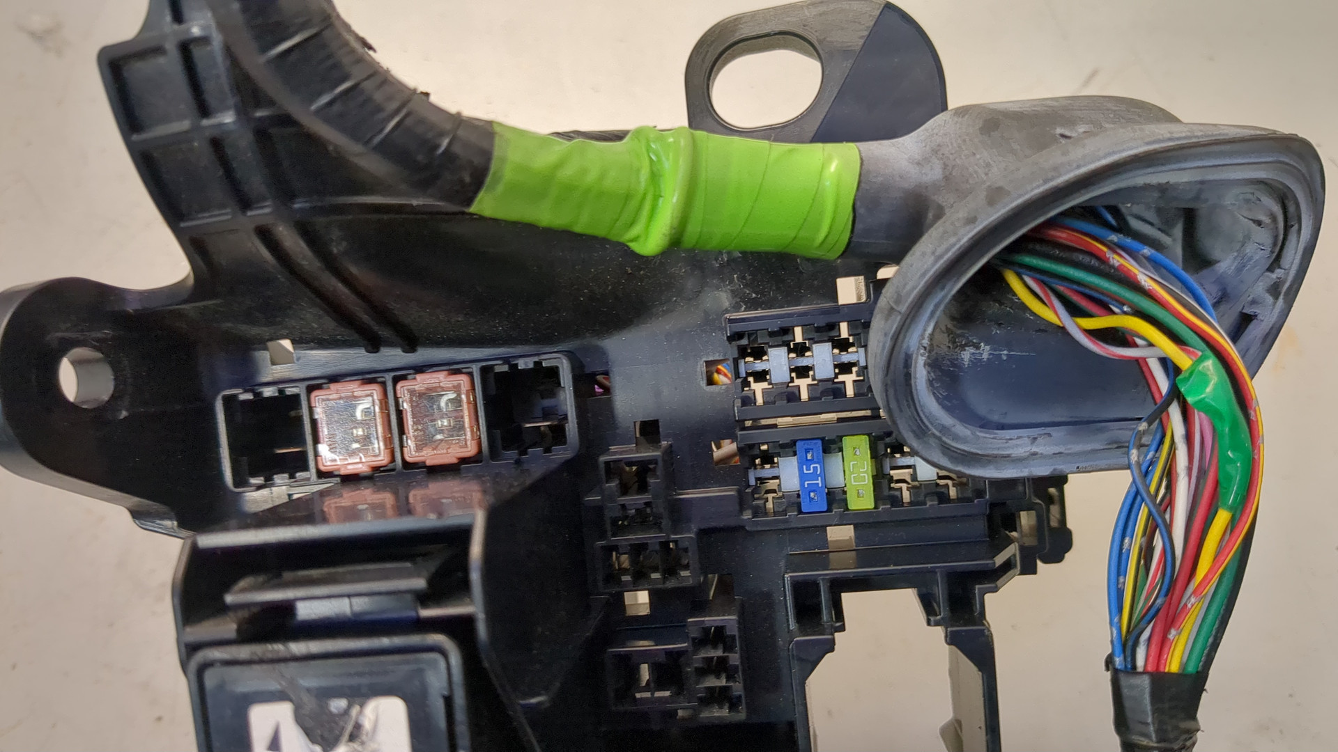 Блок предохранителей