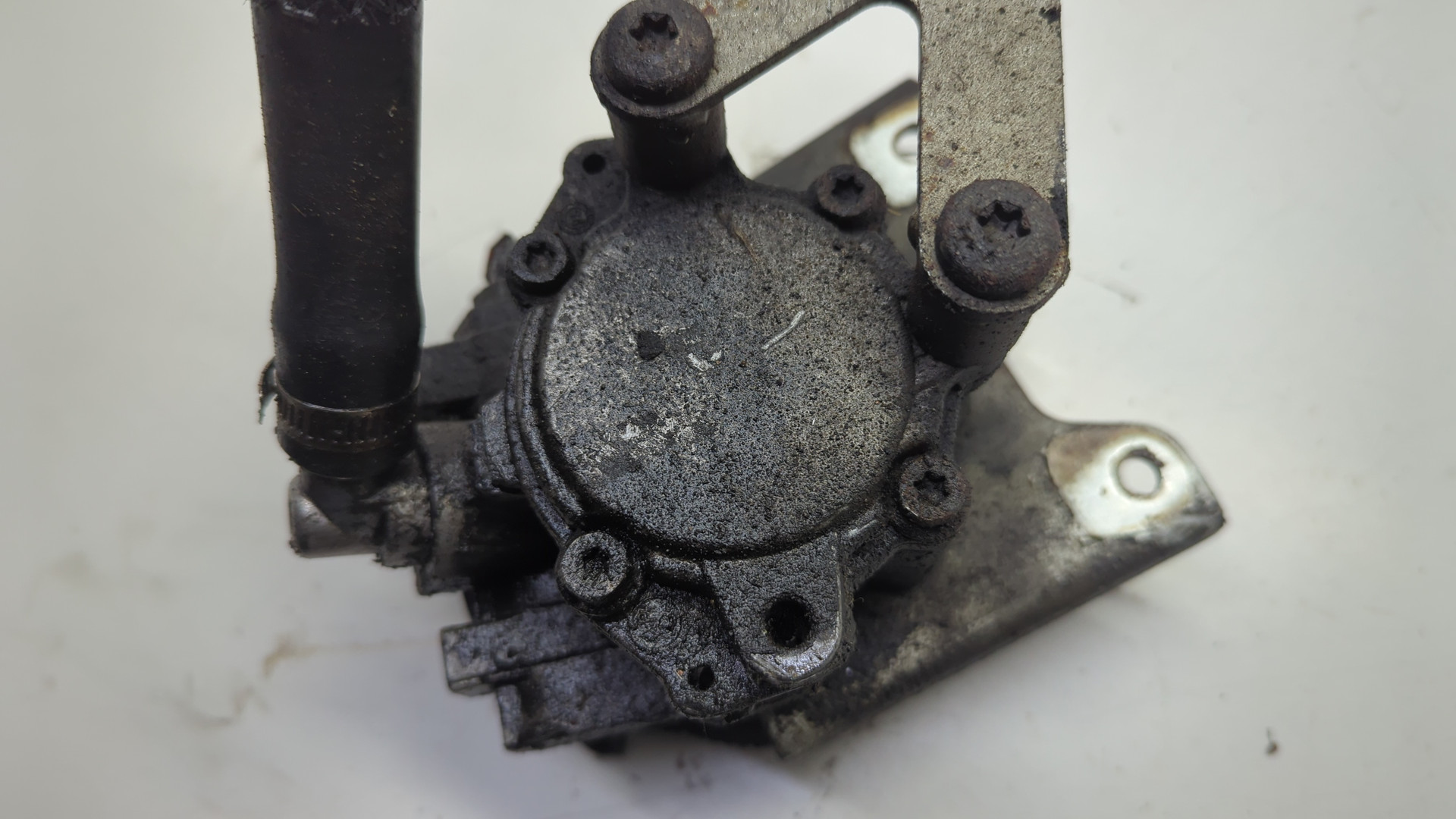 Насос ГУР (гидроусилитель руля)