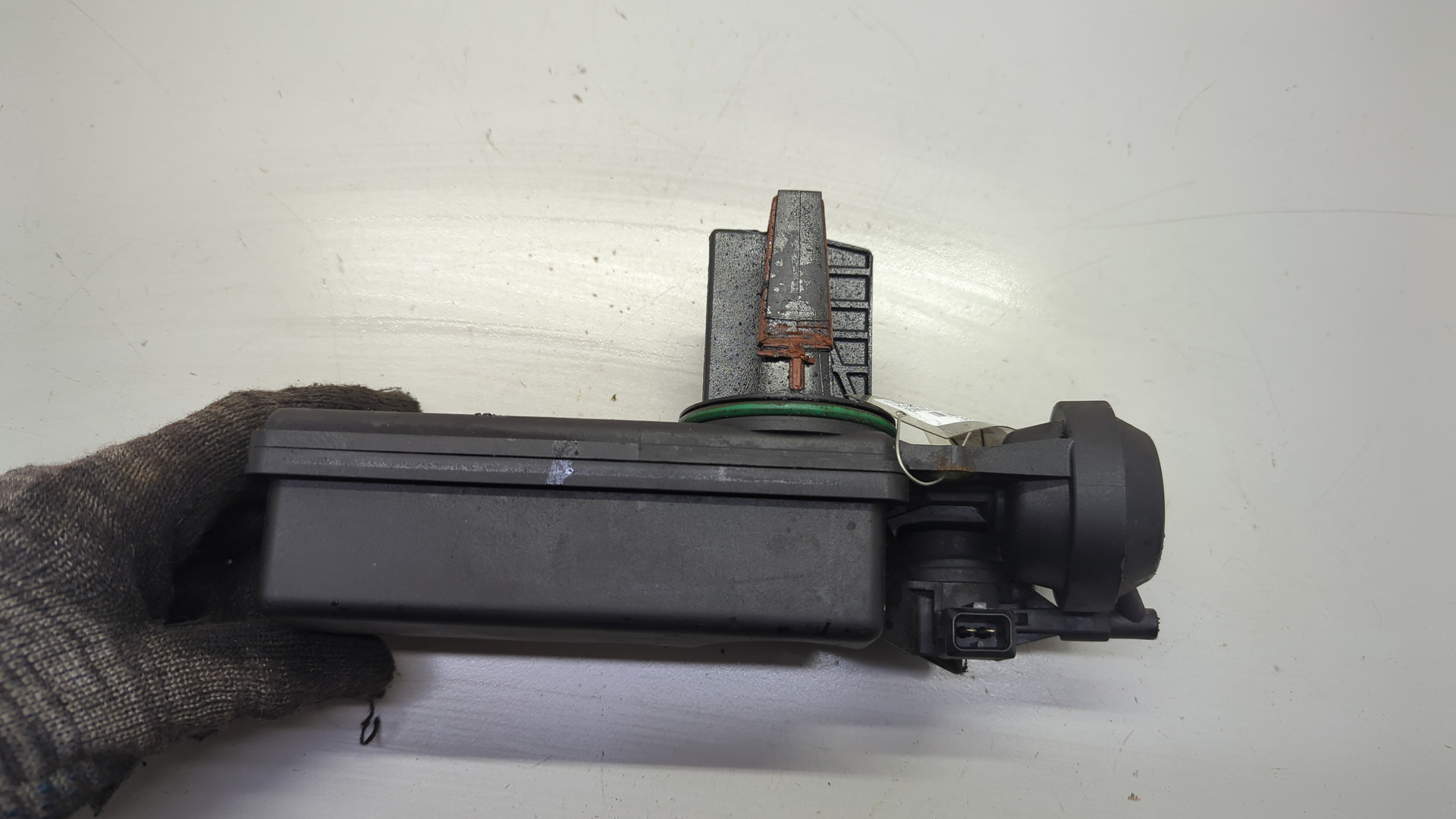 Клапан электромагнитный