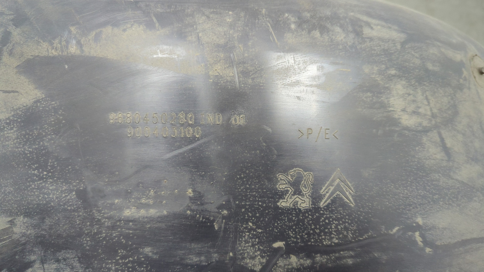 Локер задний правый