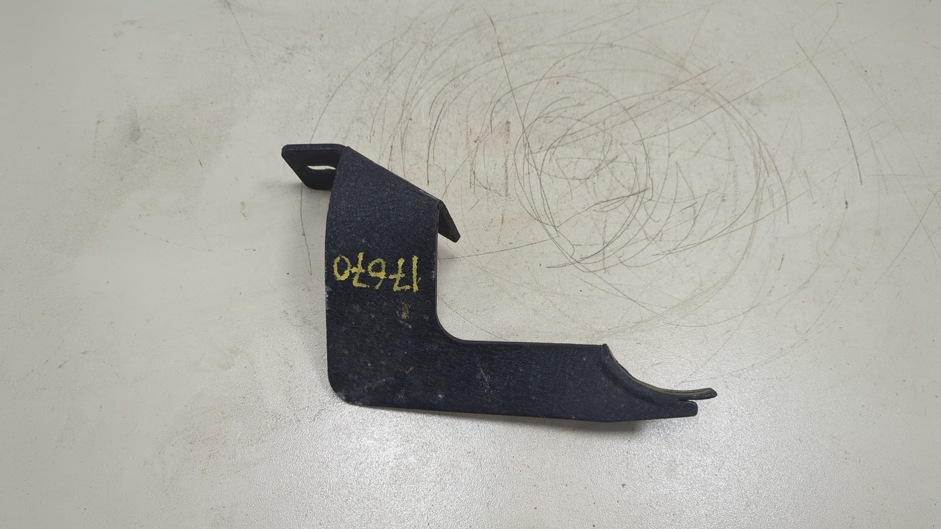 Кронштейн подножки