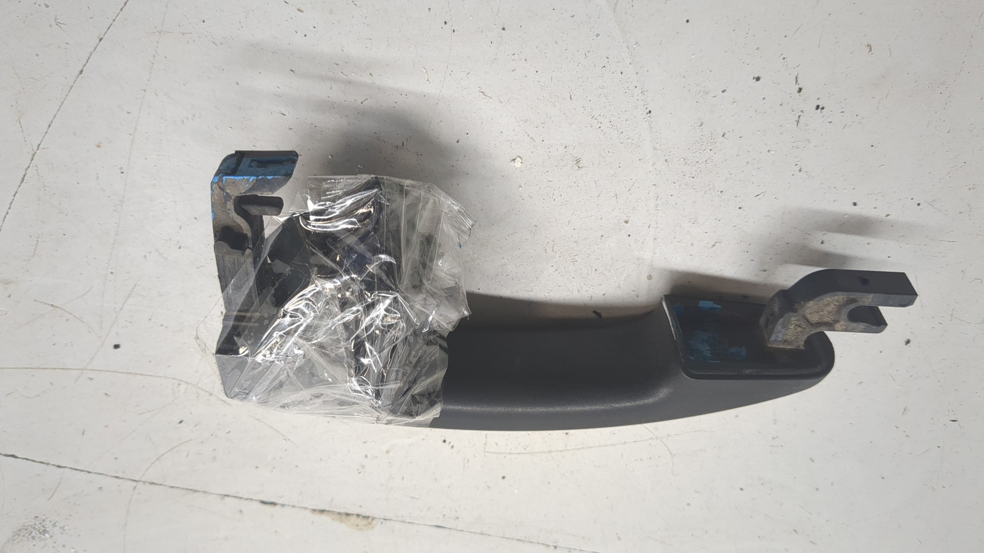 Ручка двери наружная