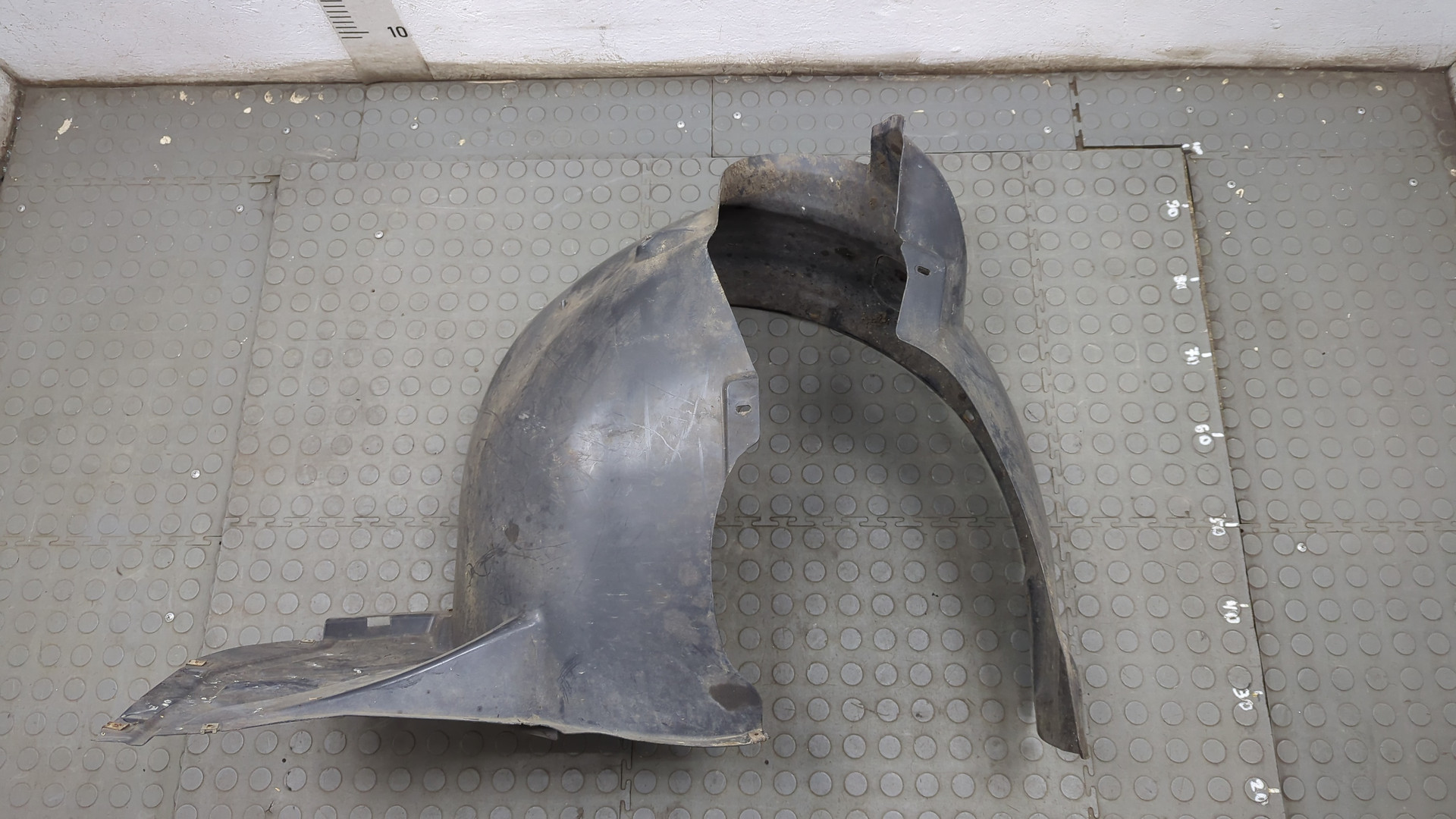 Локер передний правый