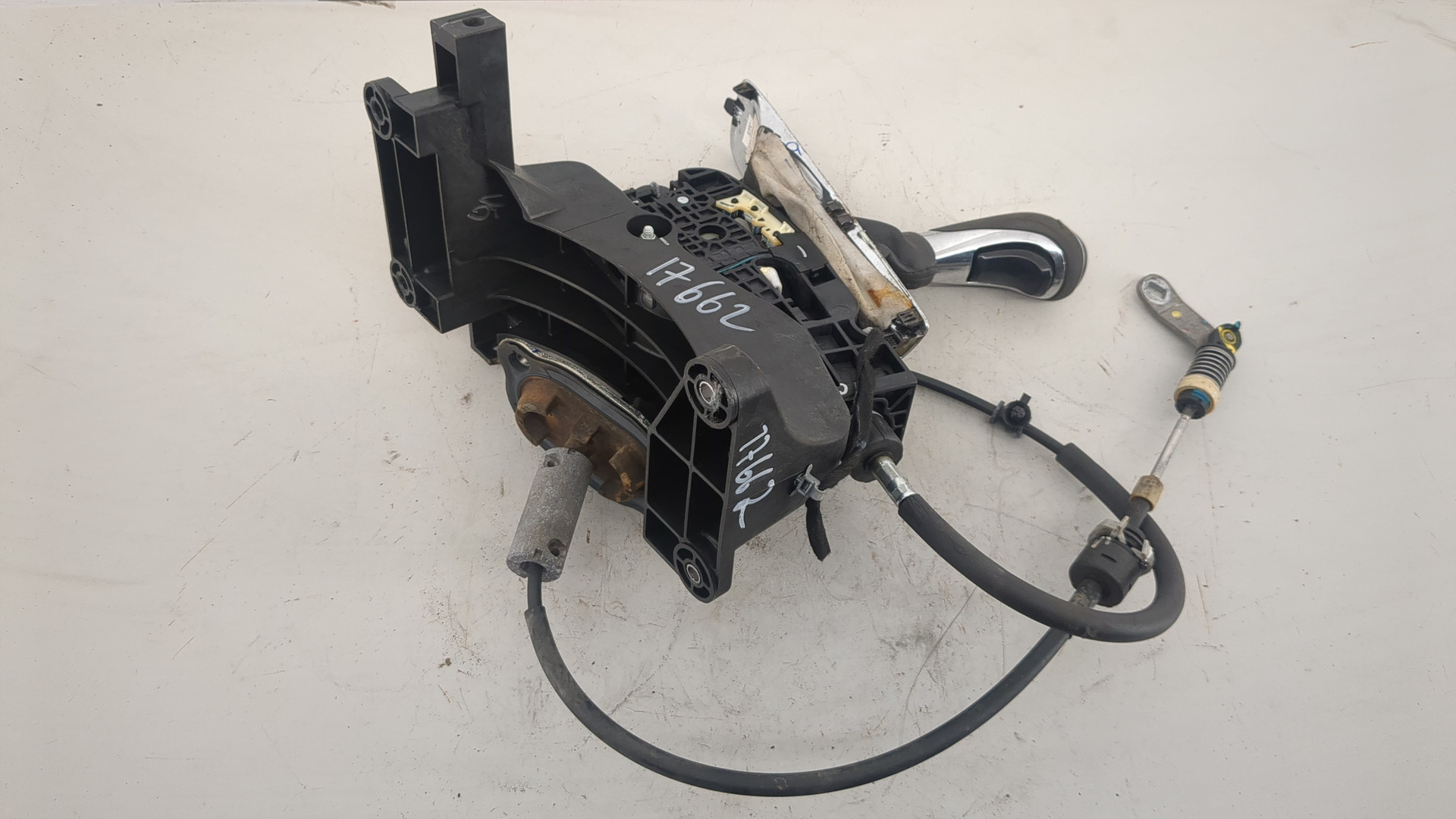 Кулиса МКПП / АКПП