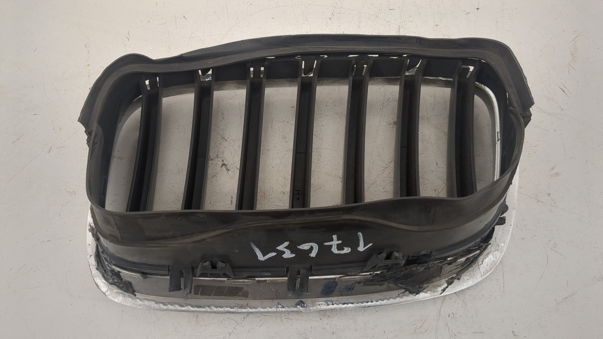 Решетка радиатора