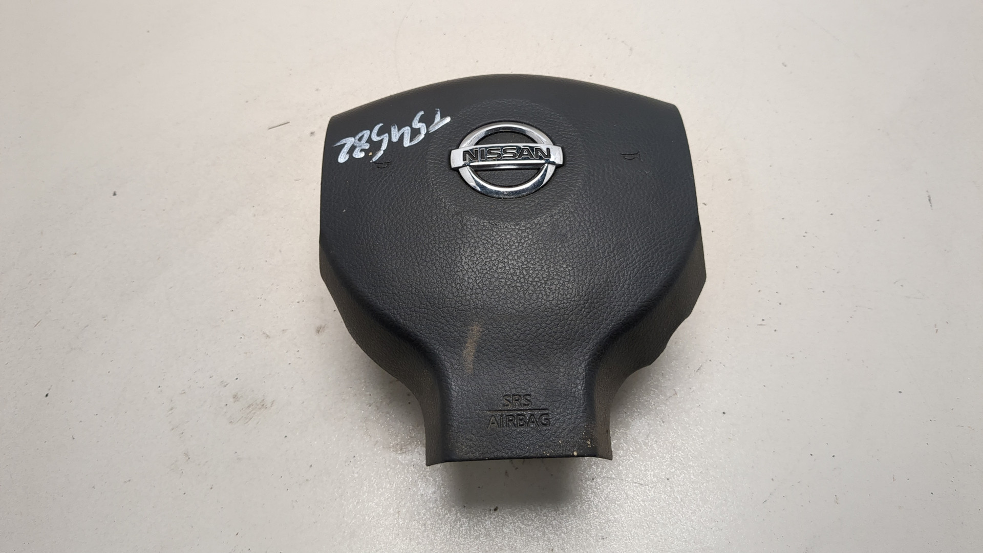 Подушка безопасности в рулевое колесо