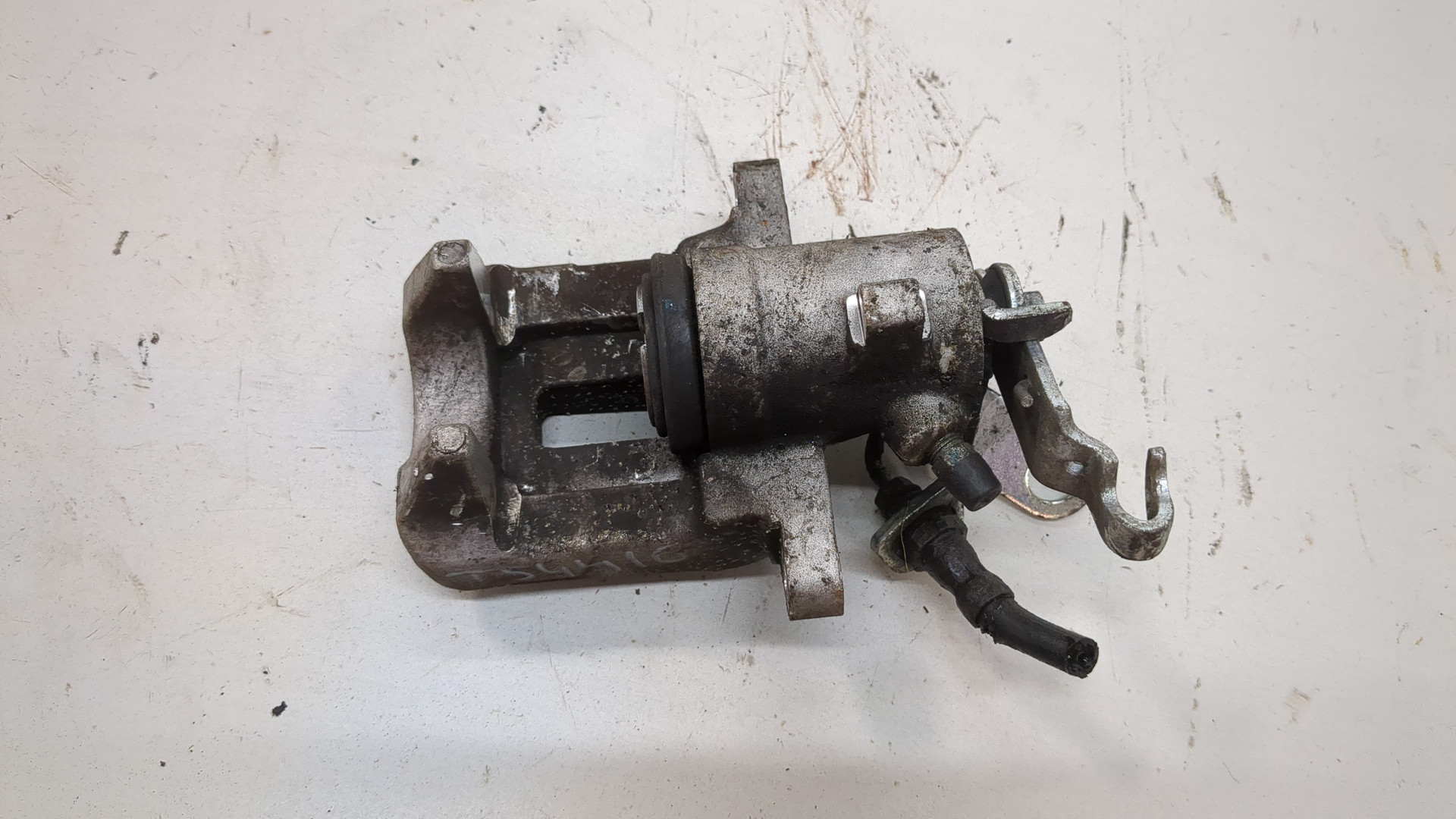 Суппорт задний правый