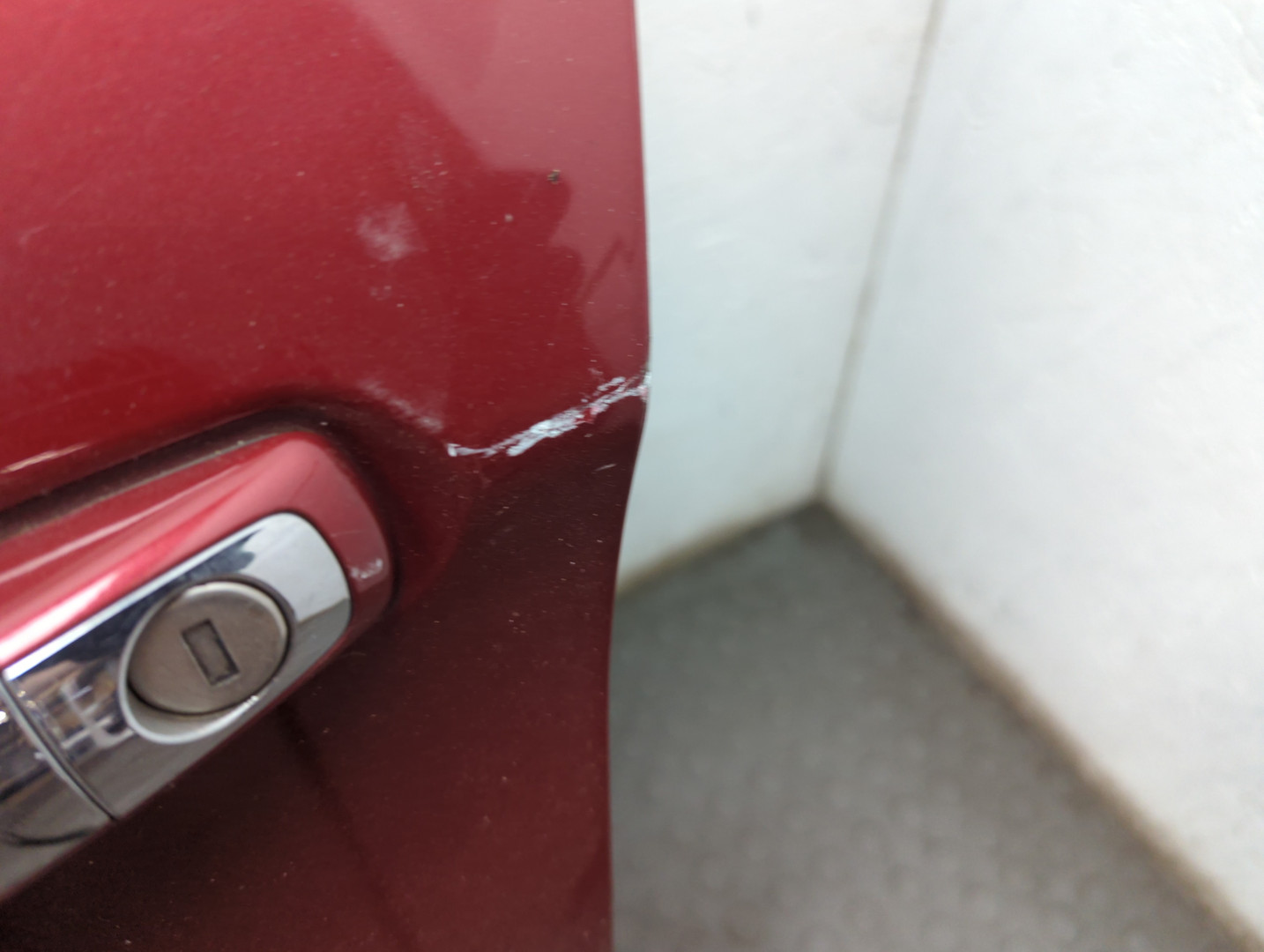 Дверь передняя левая