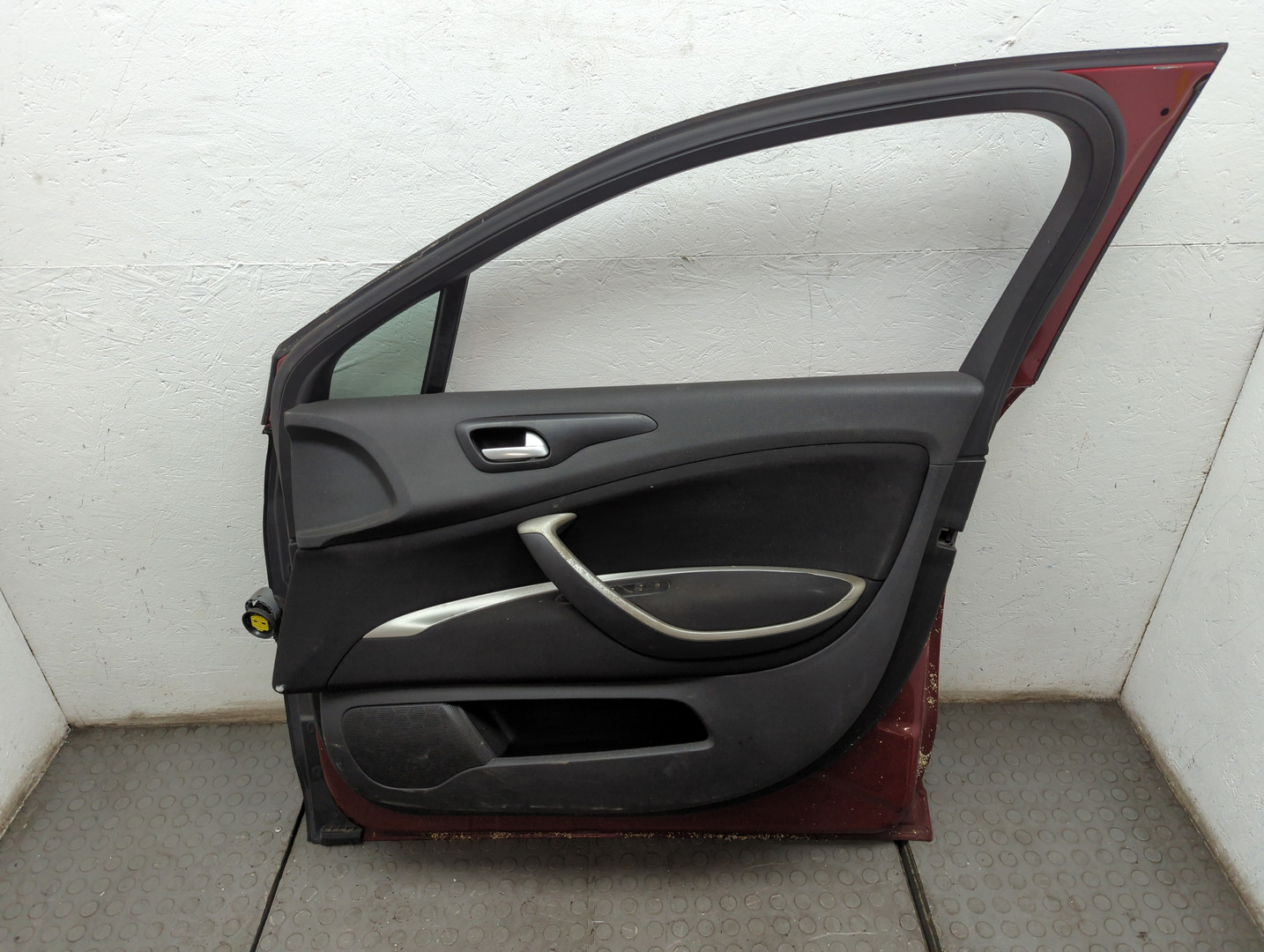 Дверь передняя правая