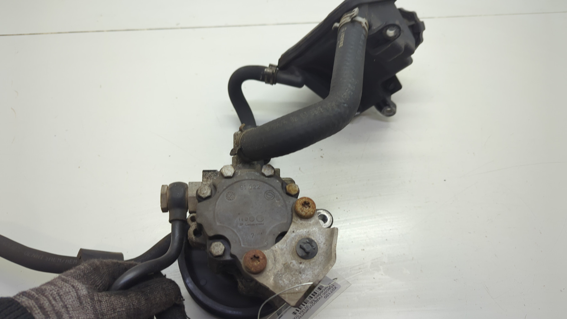 Насос ГУР (гидроусилитель руля)