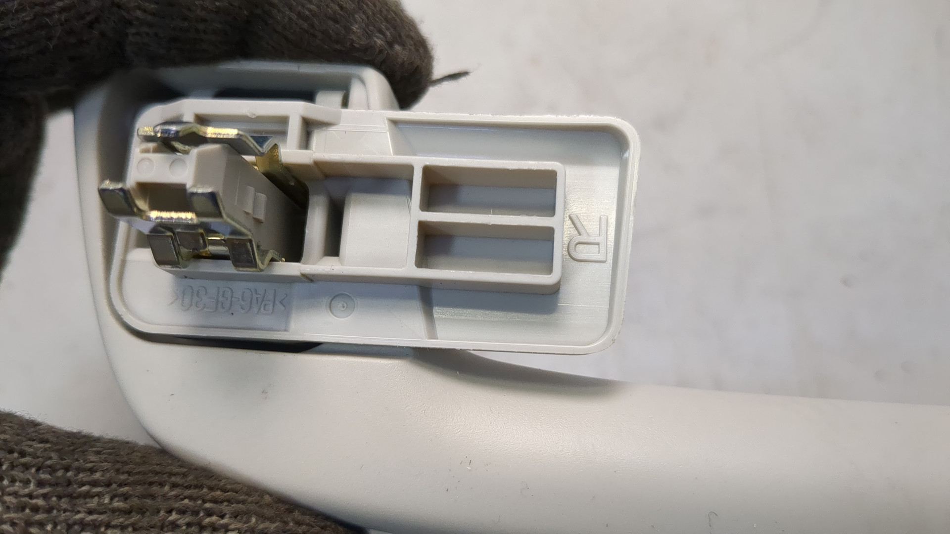 Ручка внутренняя потолочная