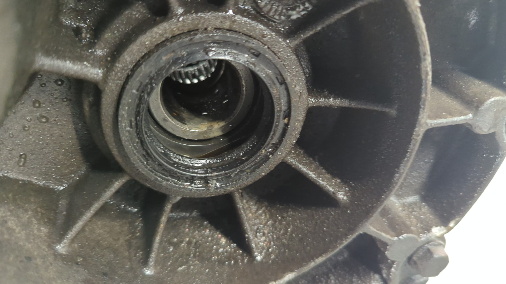 МКПП (механическая коробка переключения передач)