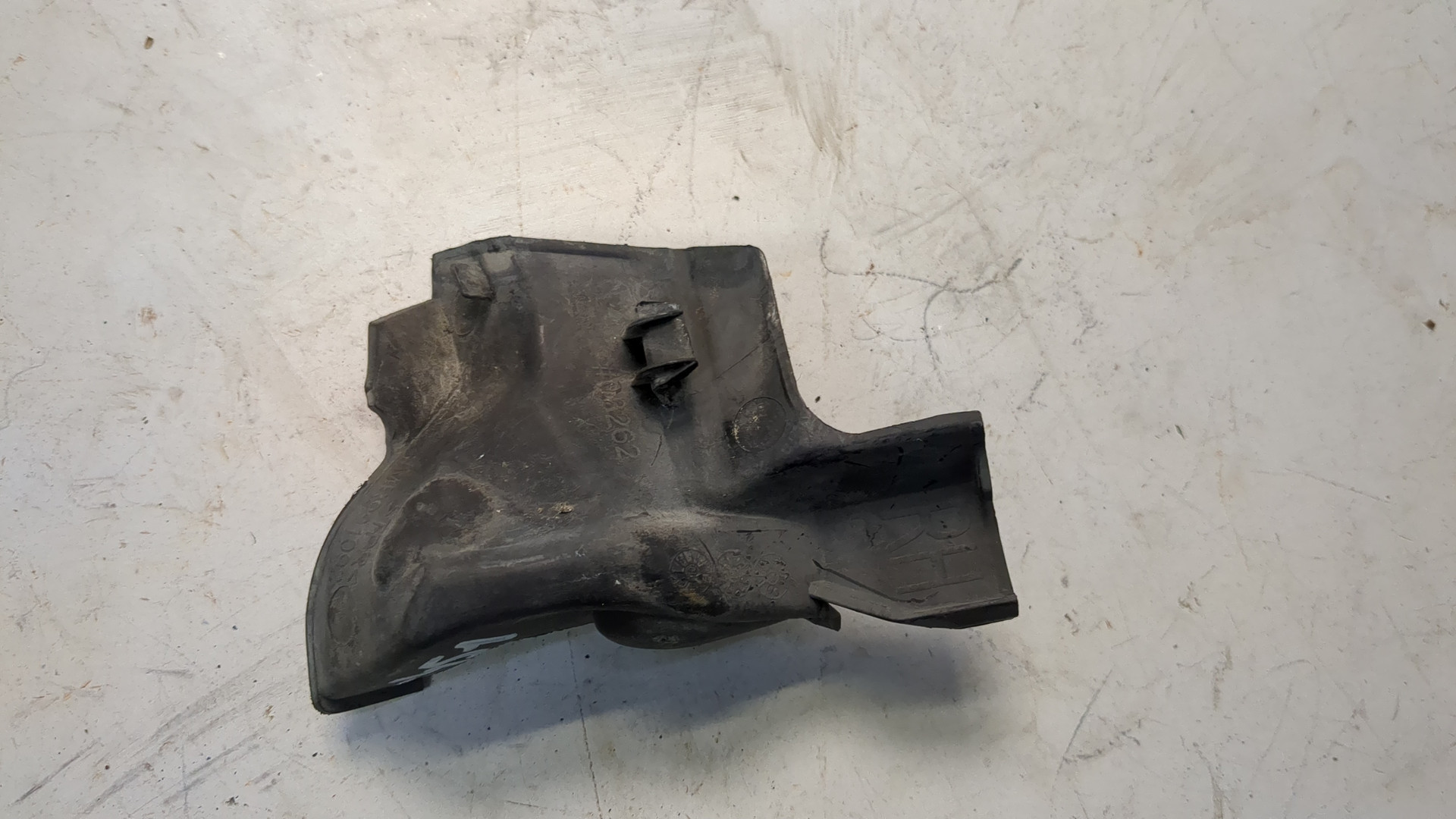 Накладка (кузов наружные)