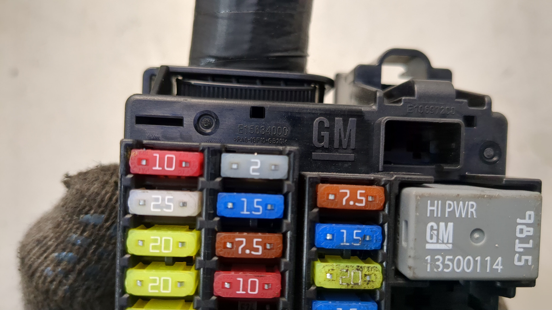 Блок предохранителей