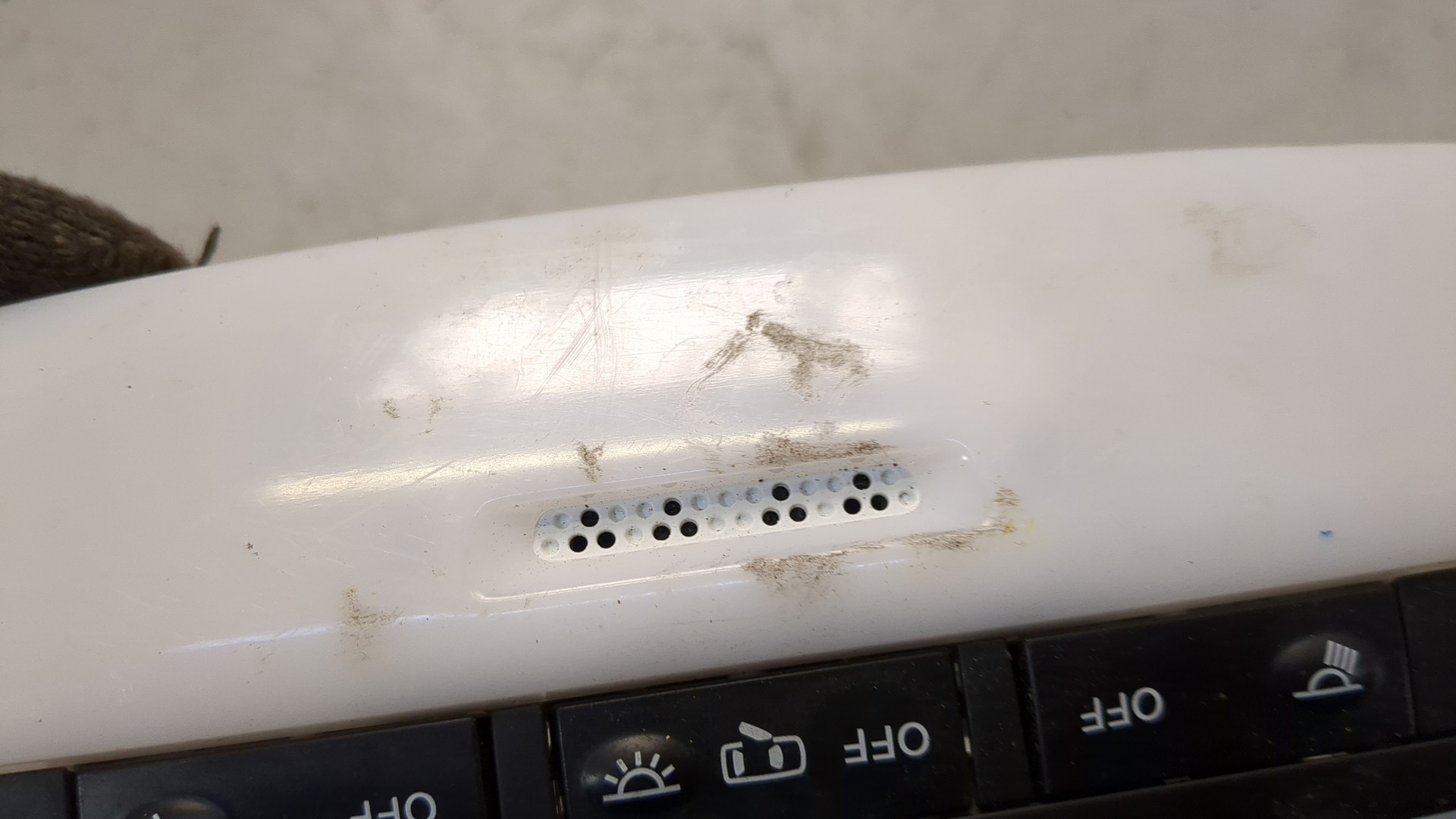 Плафон салонный