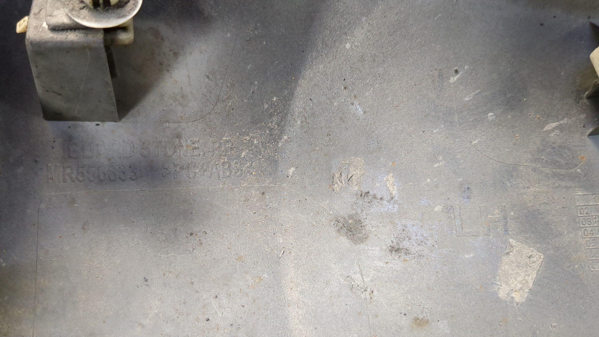 Накладка (кузов наружные)