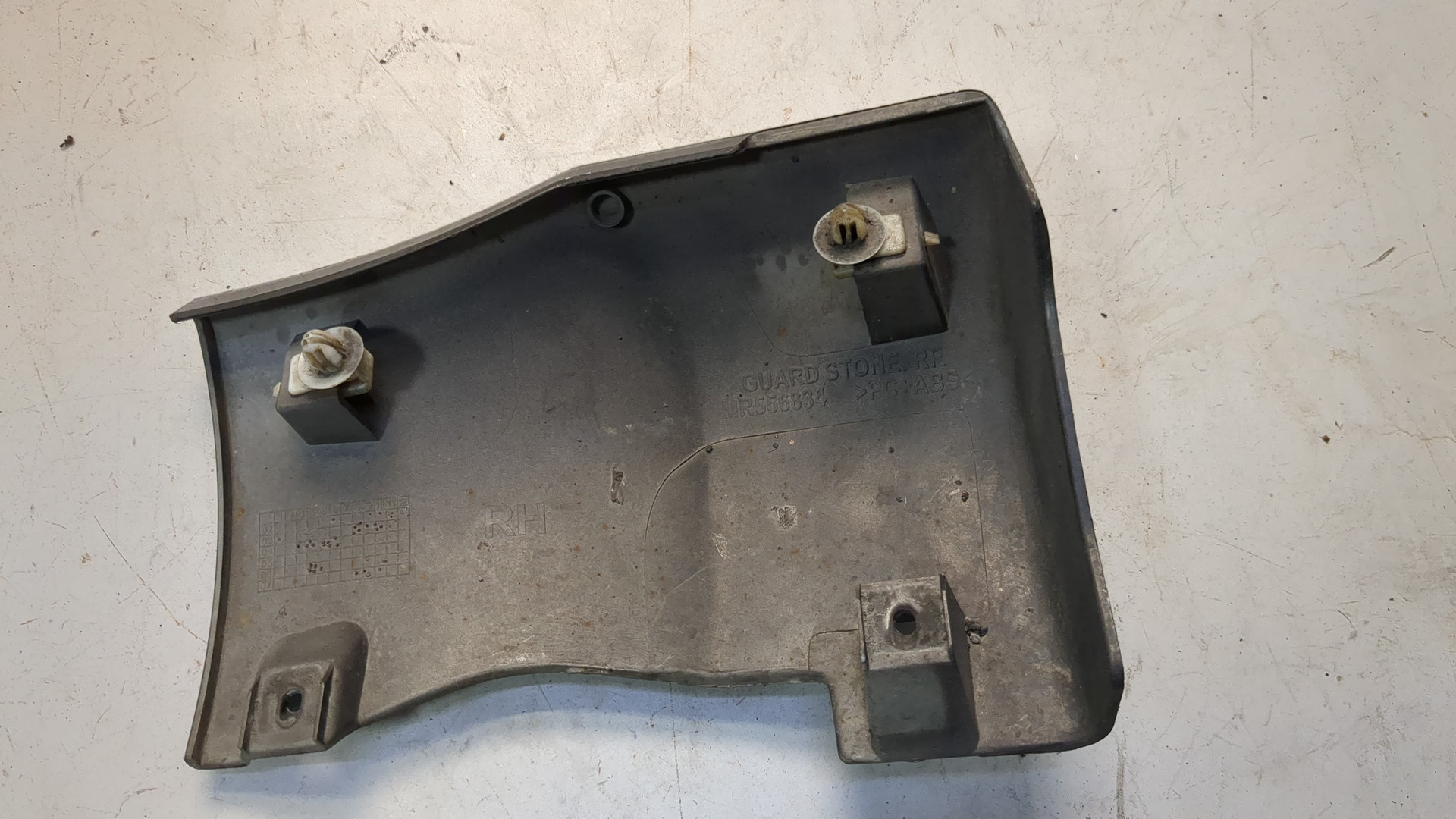 Накладка (кузов наружные)