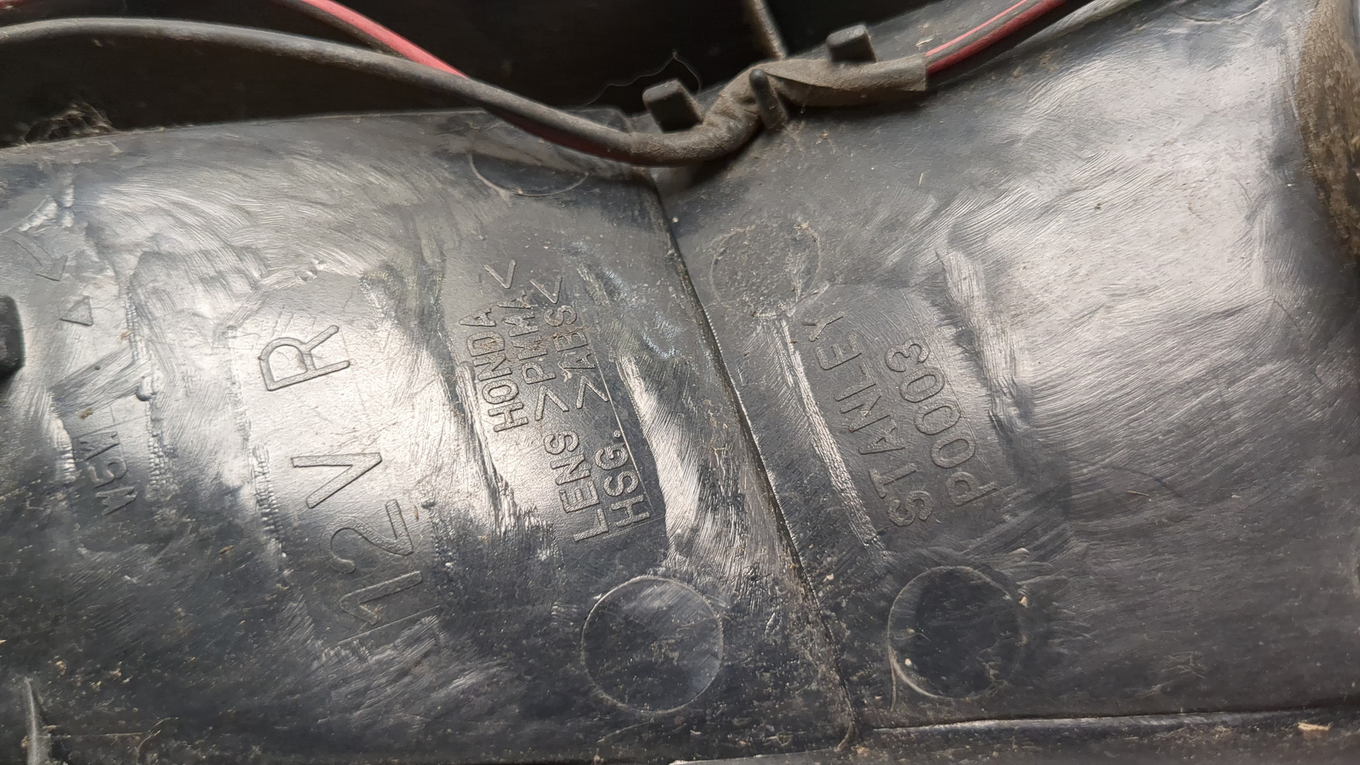 Фонарь задний правый