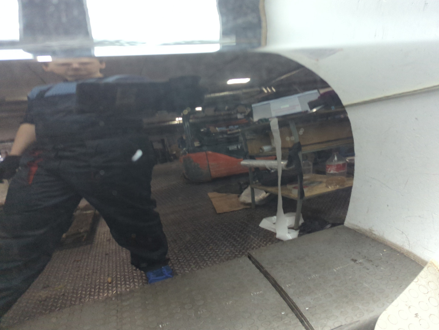 Дверь задняя правая