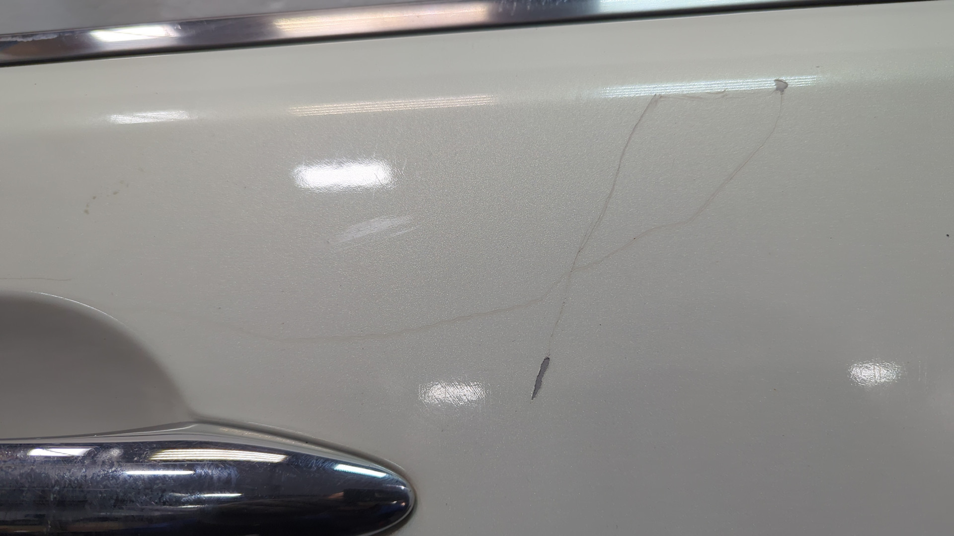 Дверь передняя правая