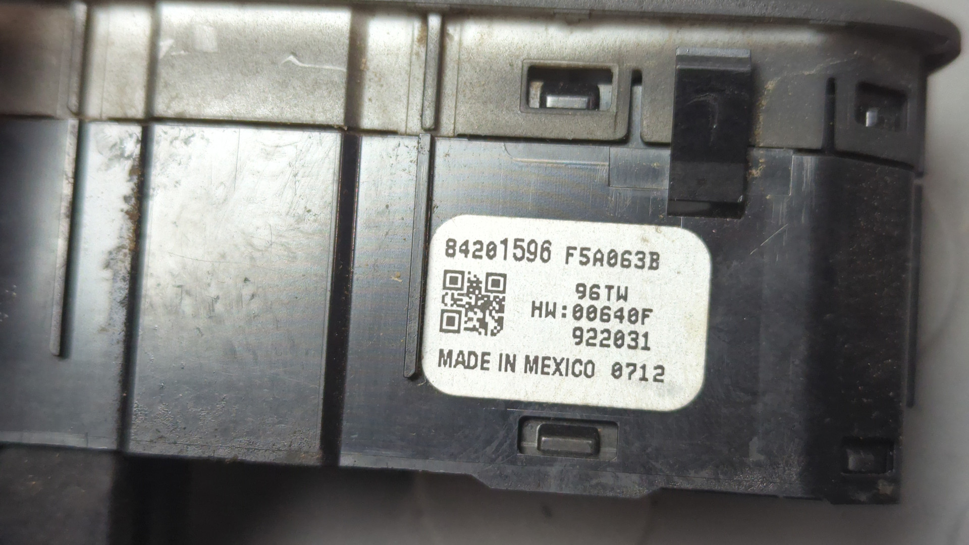 Переключатель света фар