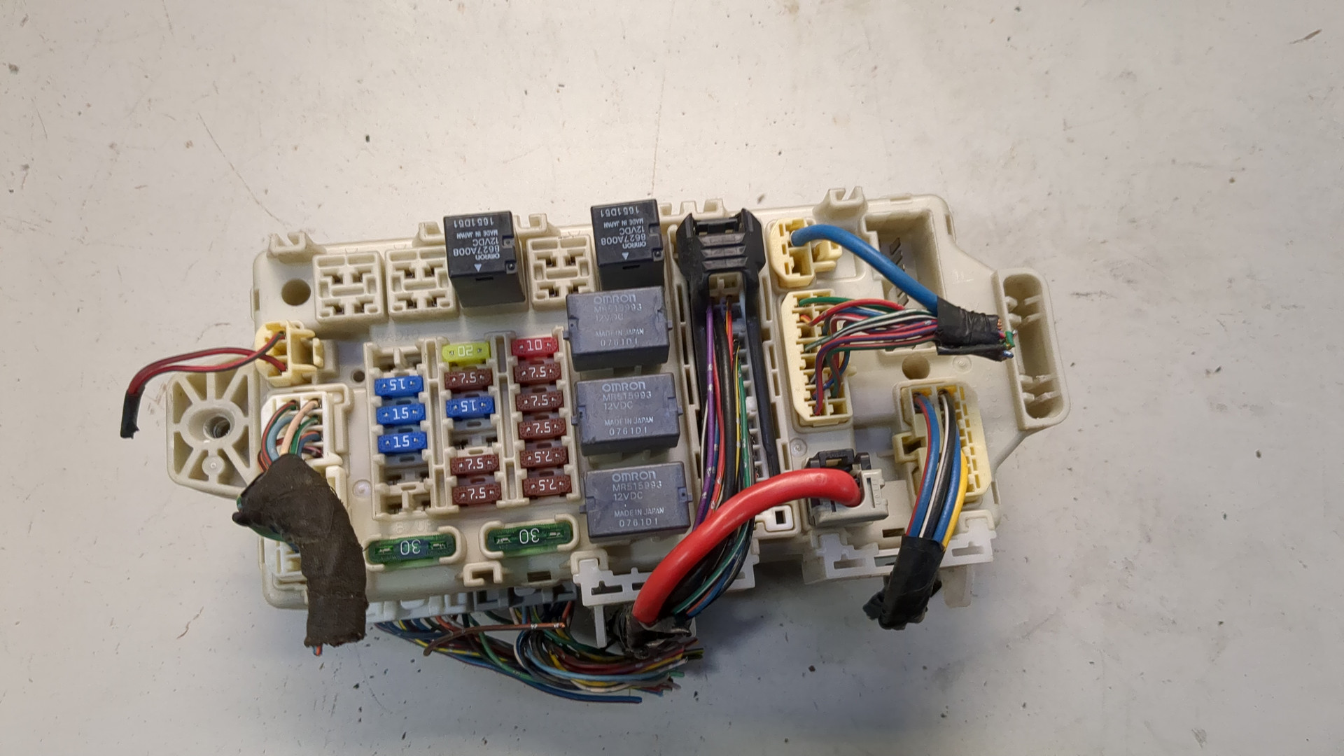 Блок предохранителей