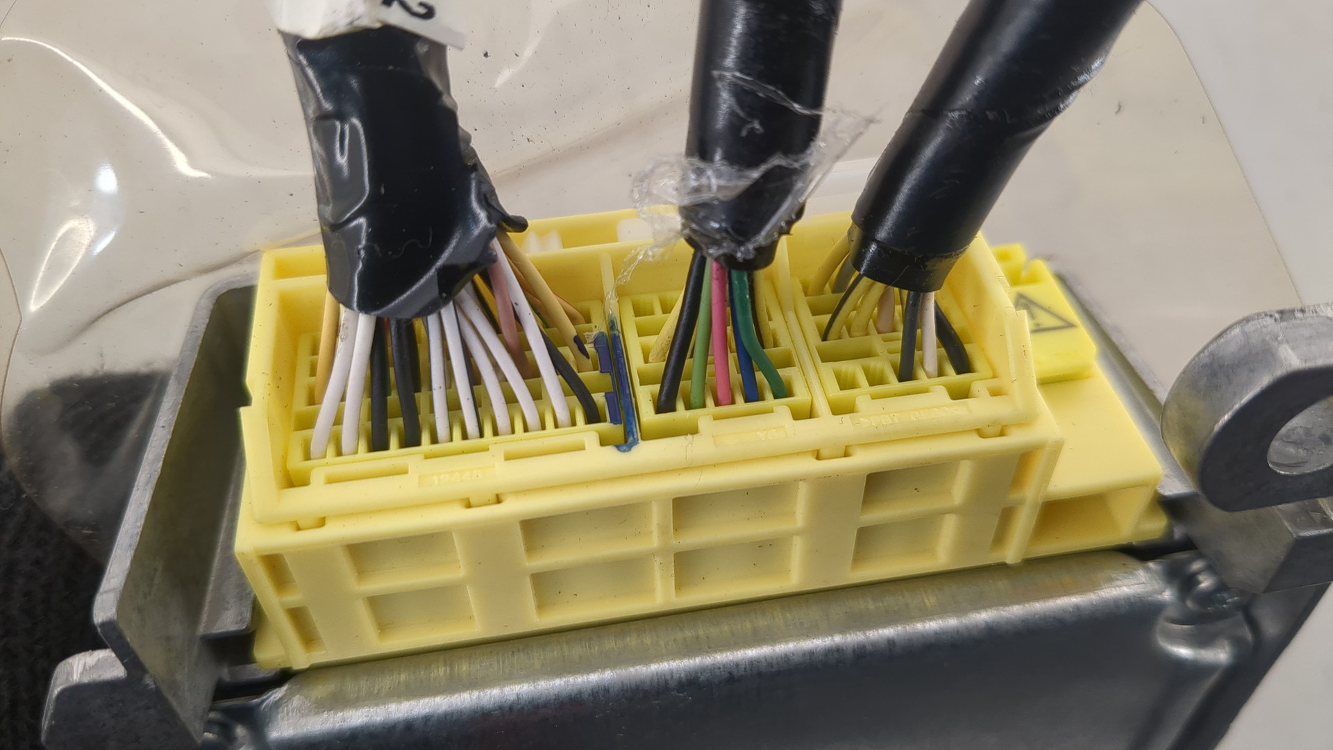 Блок управления подушек безопасности (AIR BAG)