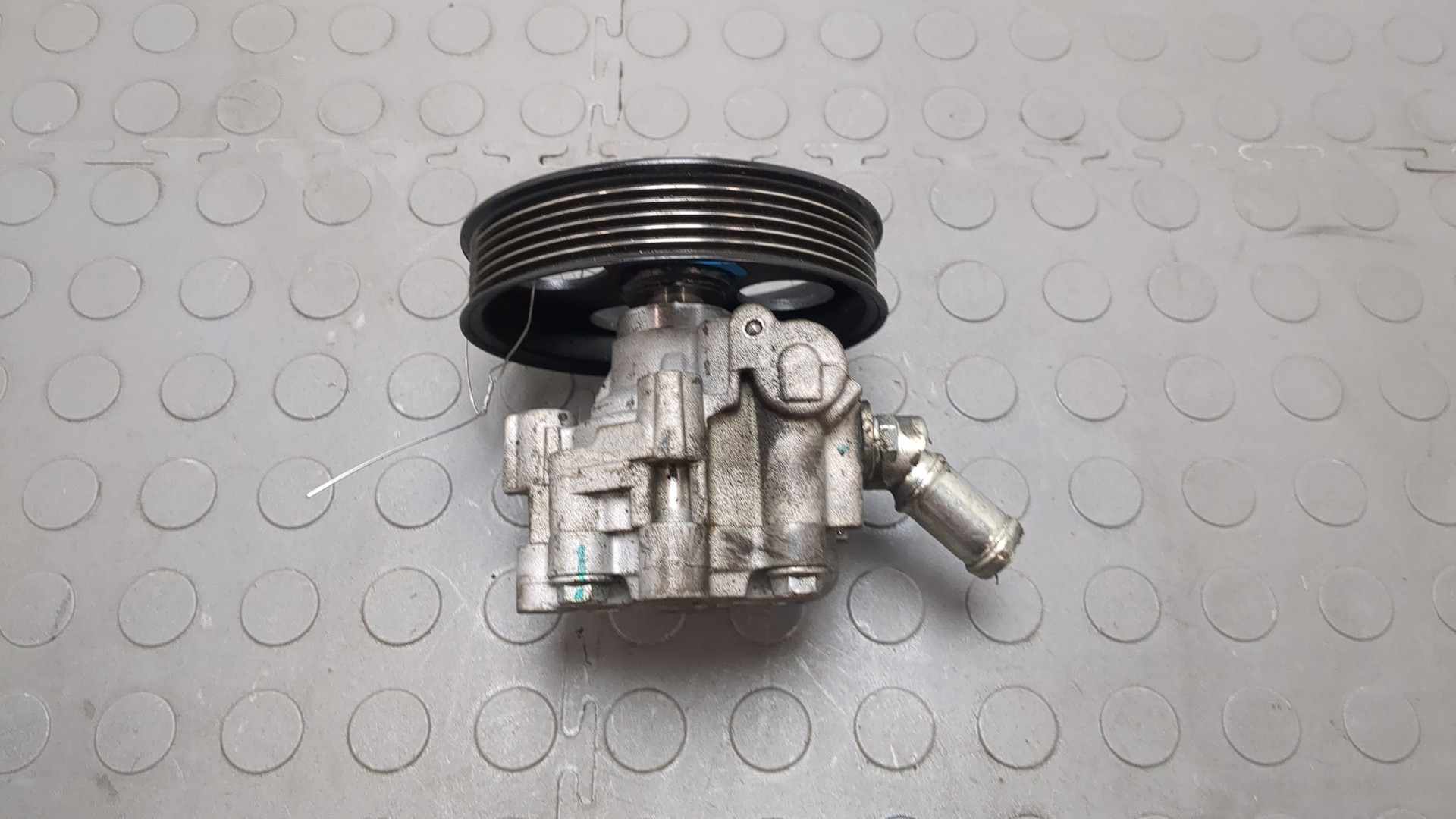 Насос ГУР (гидроусилитель руля)