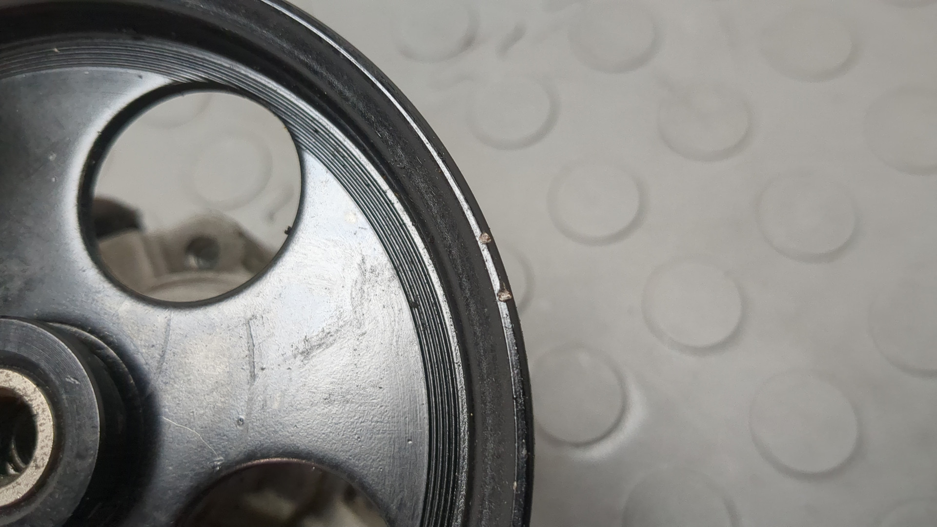 Насос ГУР (гидроусилитель руля)