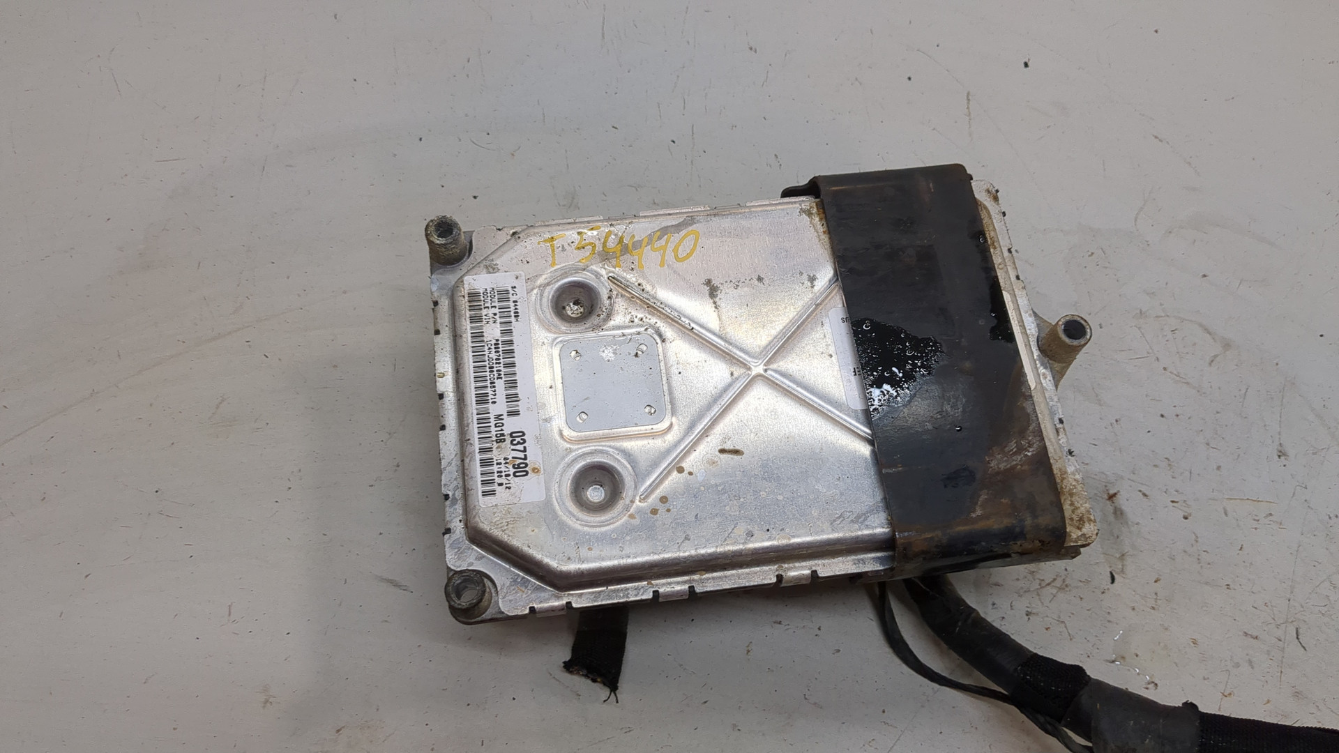 Блок управления двигателем