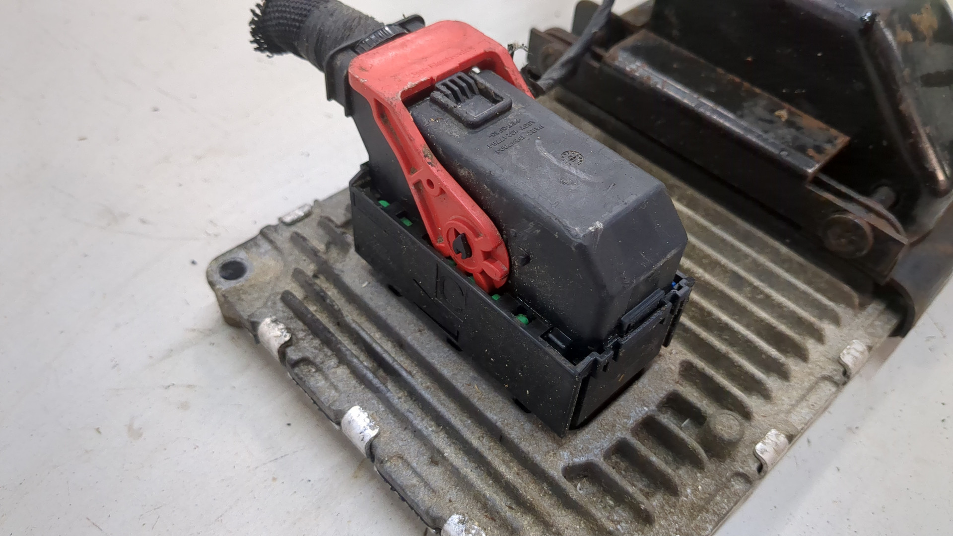 Блок управления двигателем