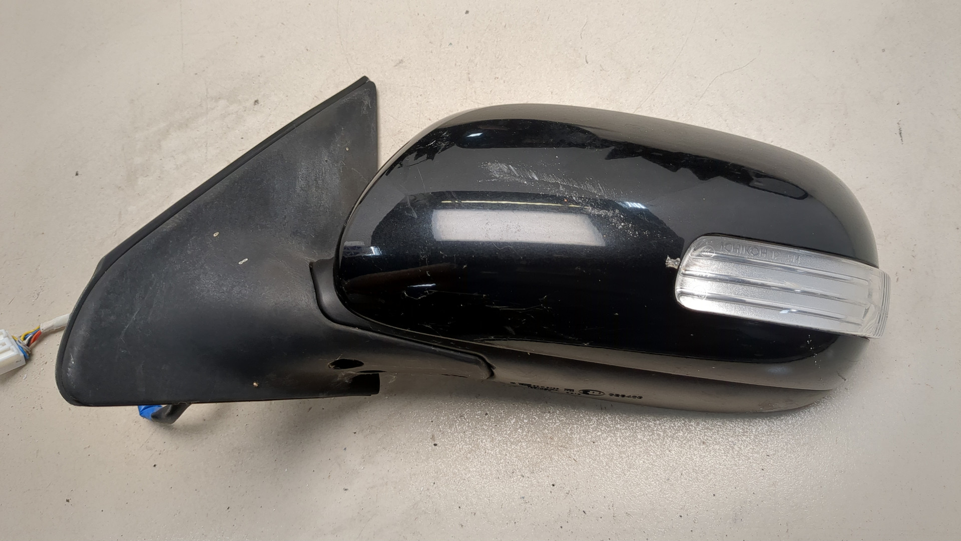 Зеркало левое электрическое