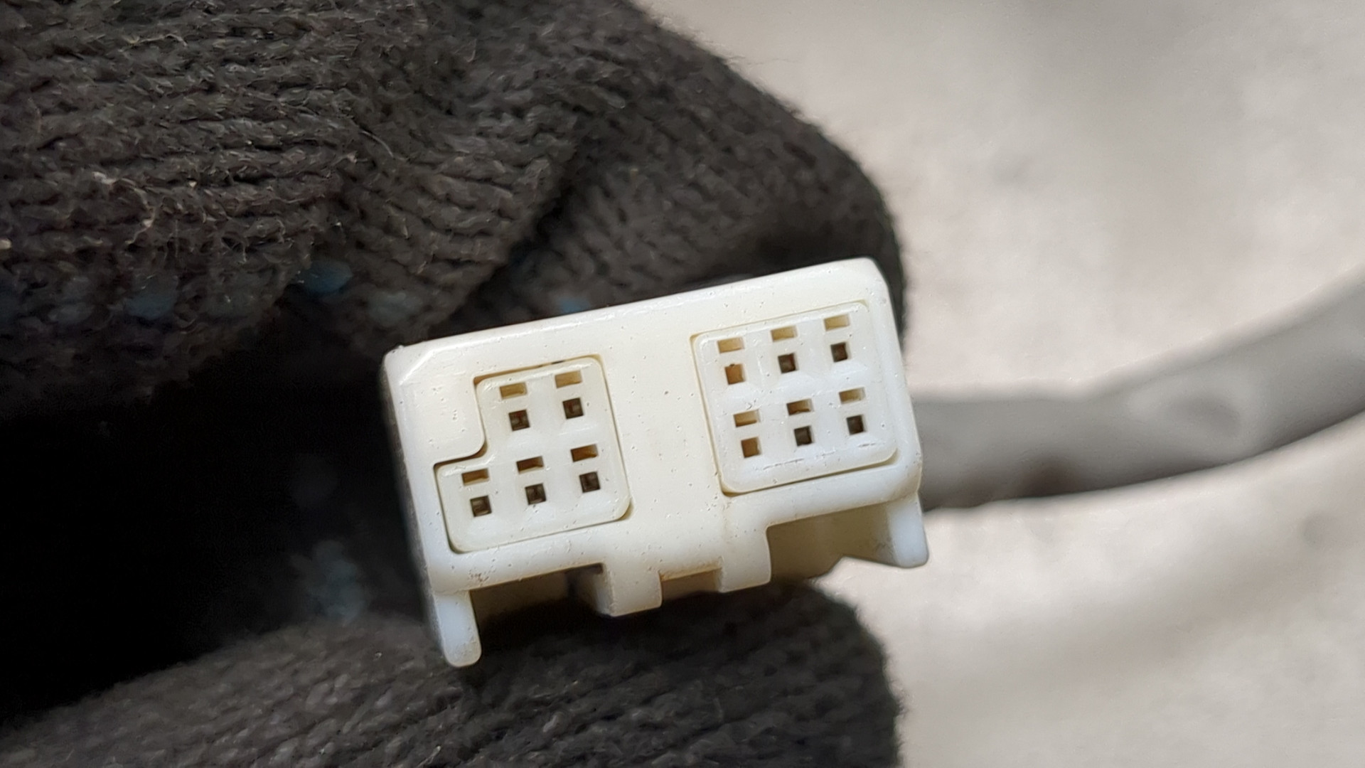 Зеркало правое электрическое