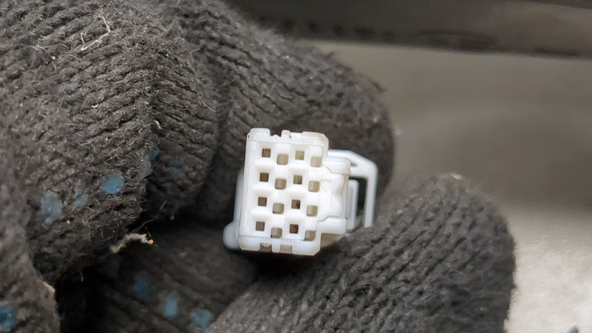 Зеркало левое электрическое