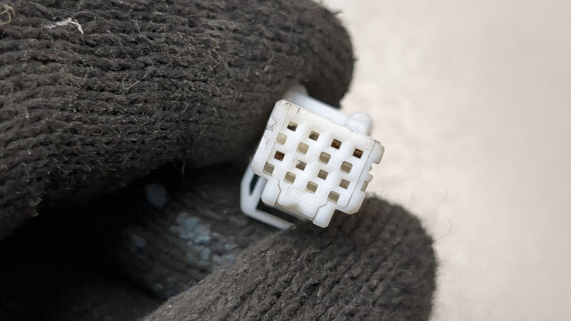 Зеркало правое электрическое