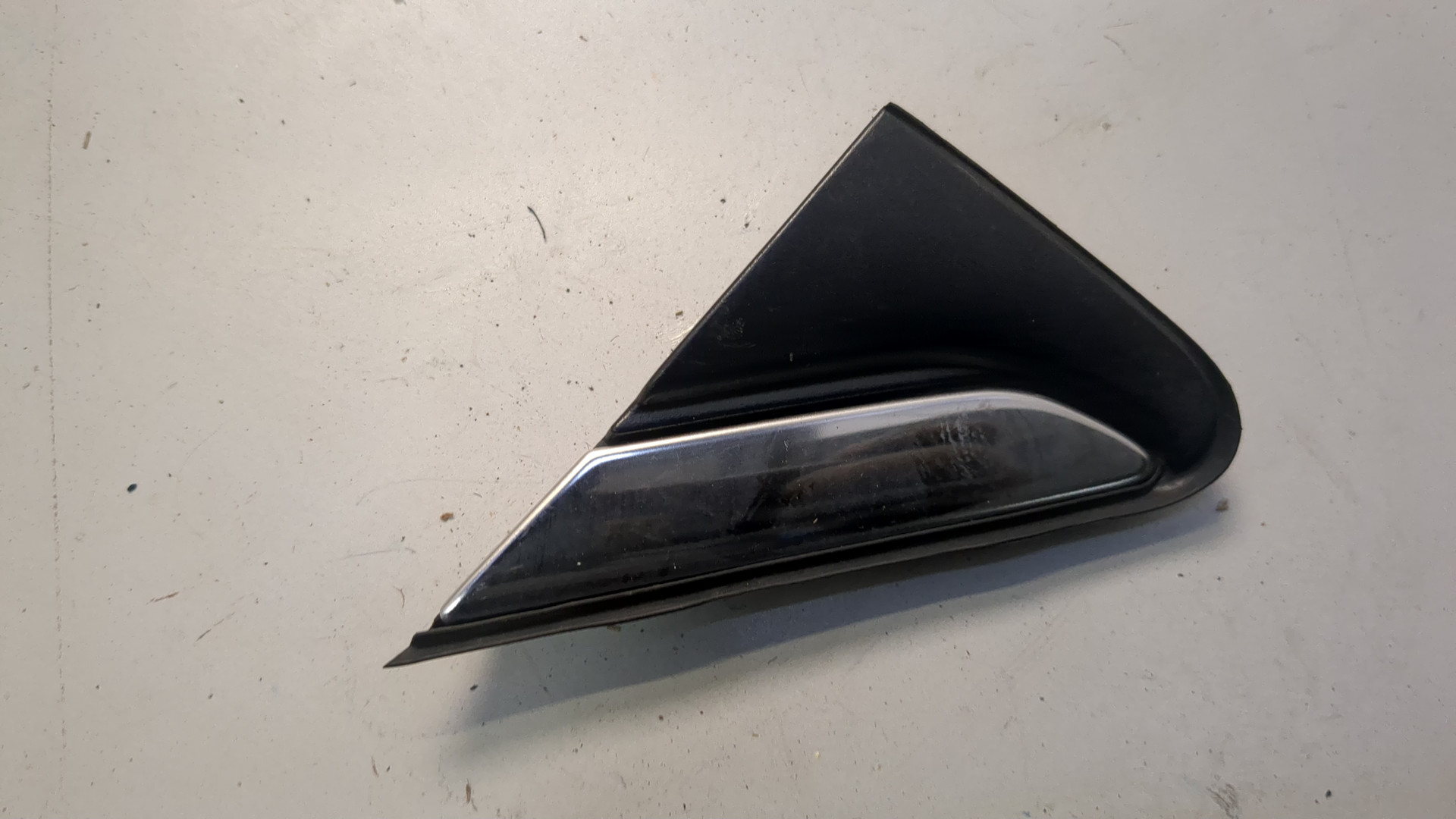 Накладка (кузов наружные)