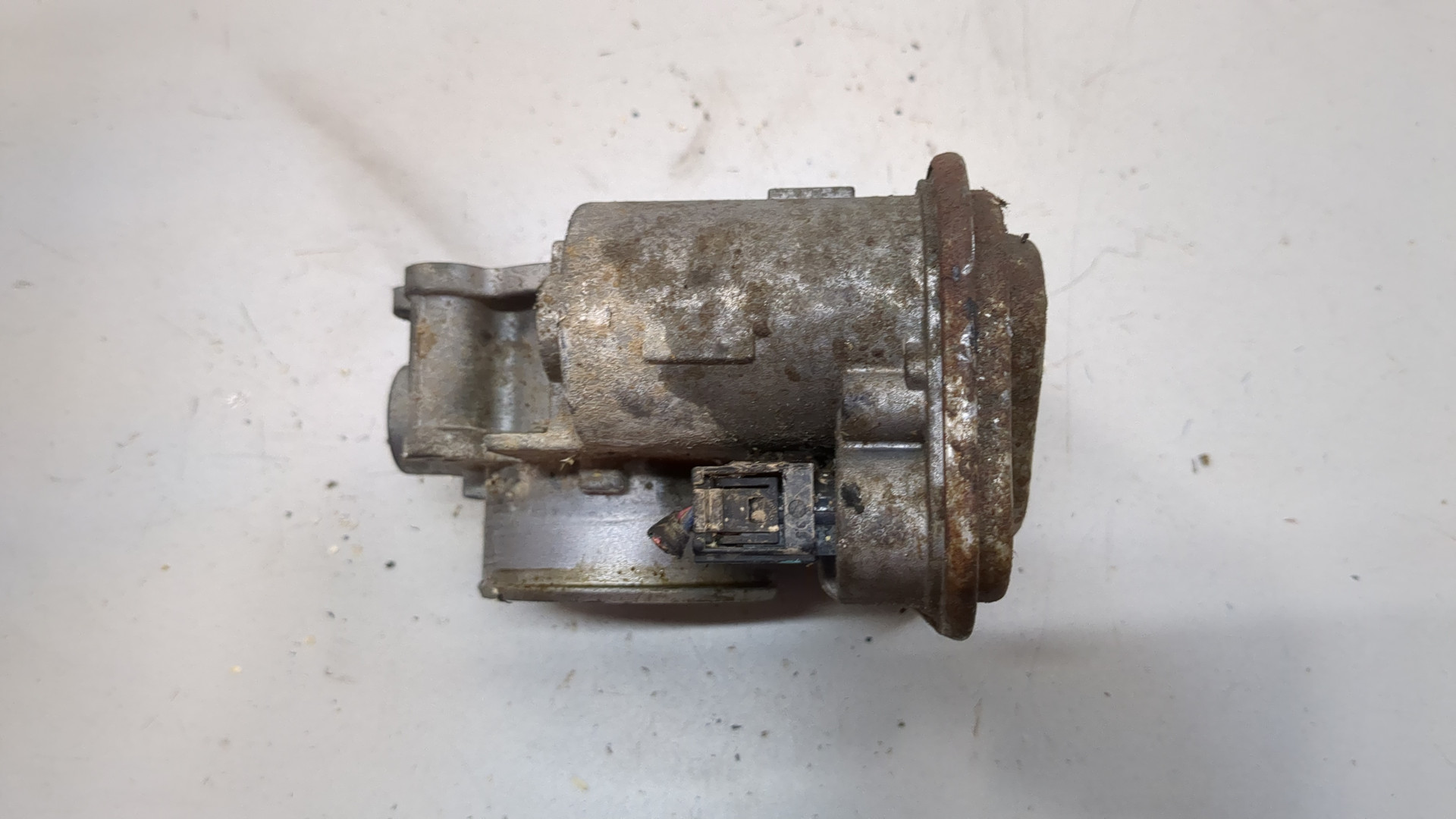 Заслонка дроссельная электрическая