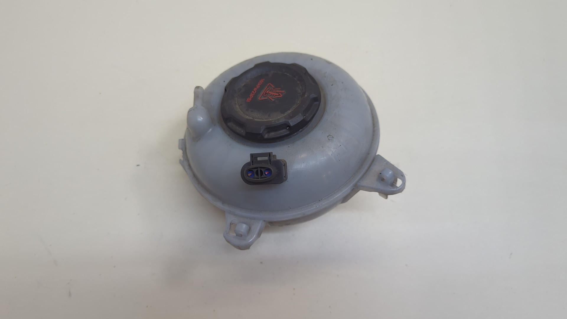 Бачок расширительный