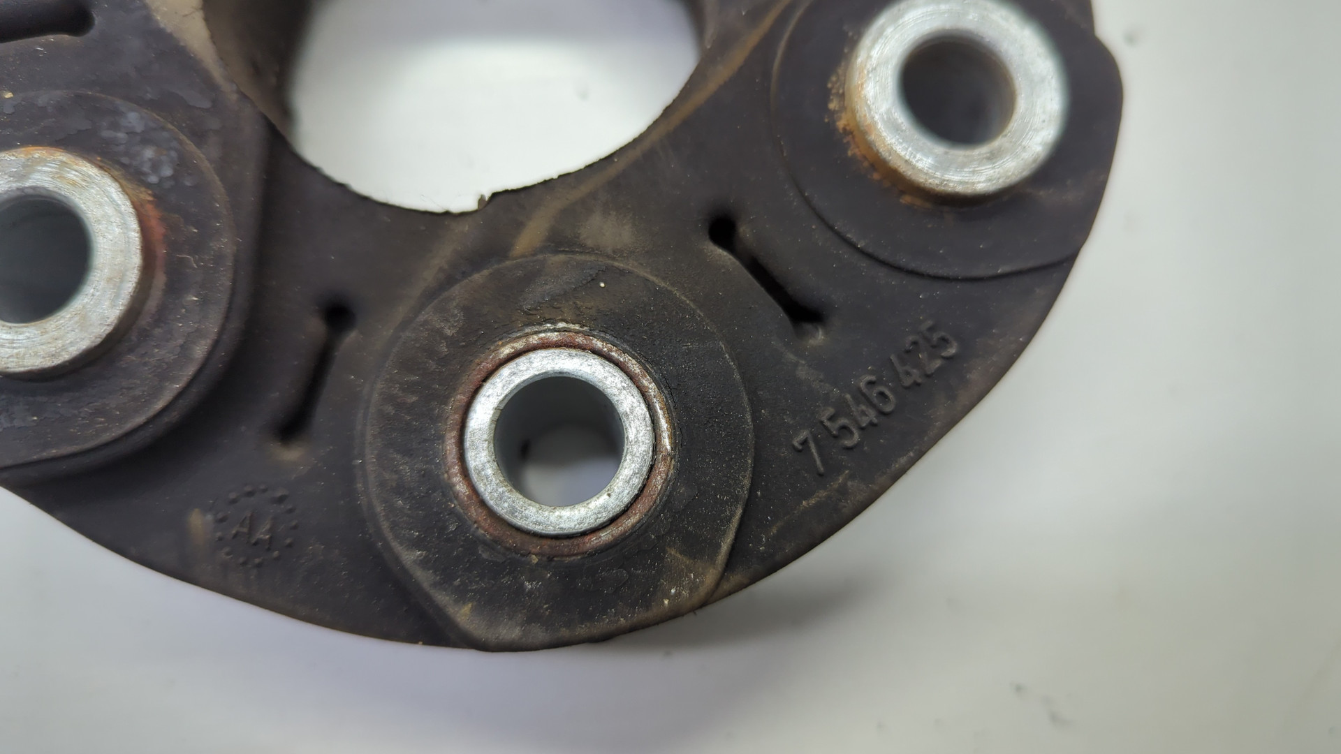 Муфта эластичная карданного вала