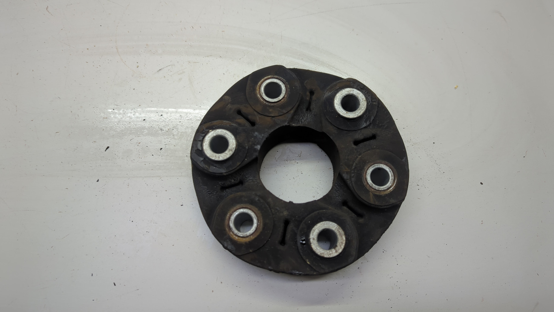 Муфта эластичная карданного вала