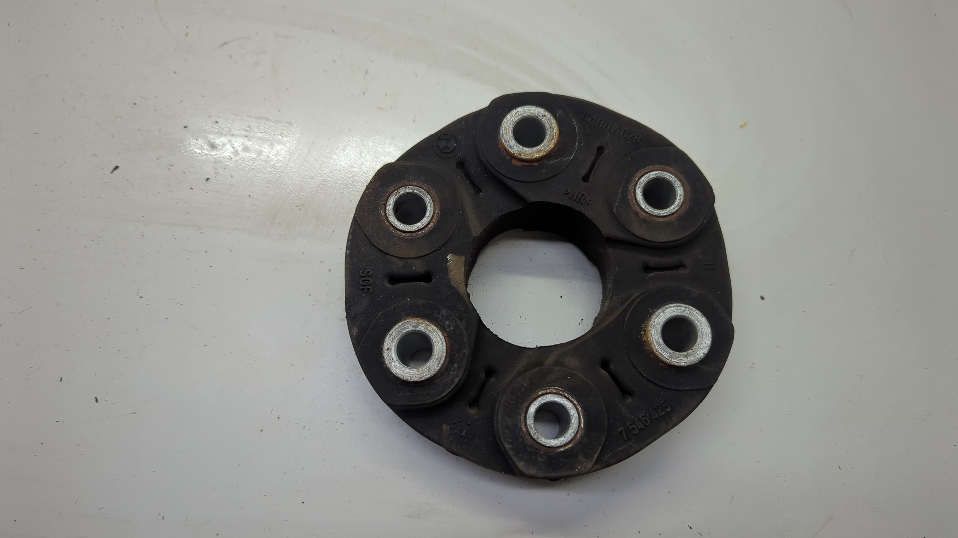 Муфта эластичная карданного вала