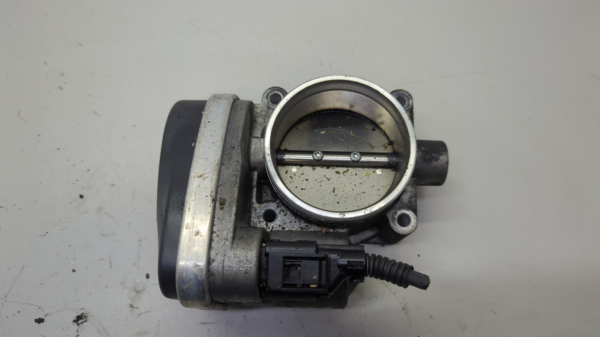 Заслонка дроссельная электрическая