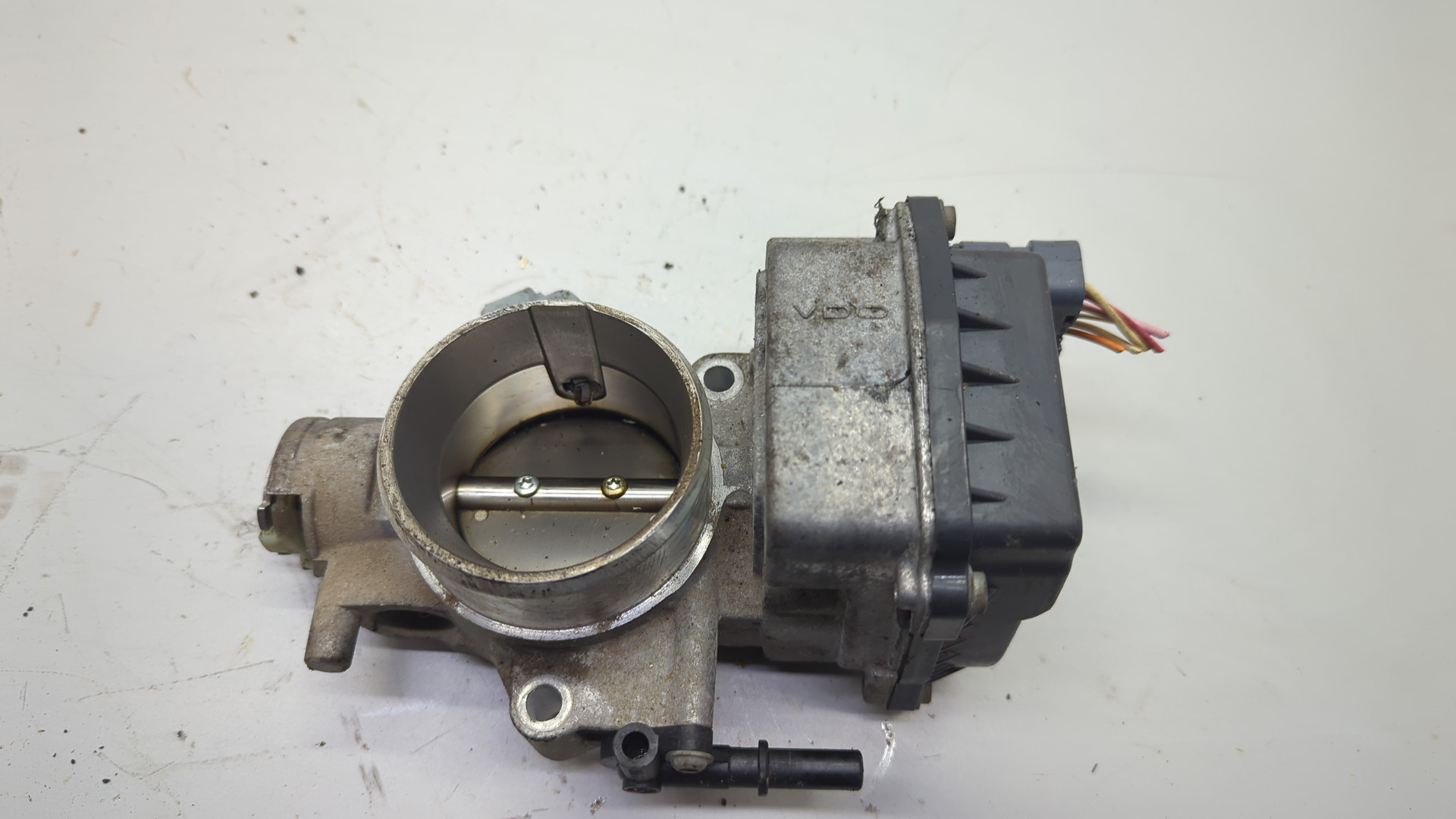 Заслонка дроссельная электрическая